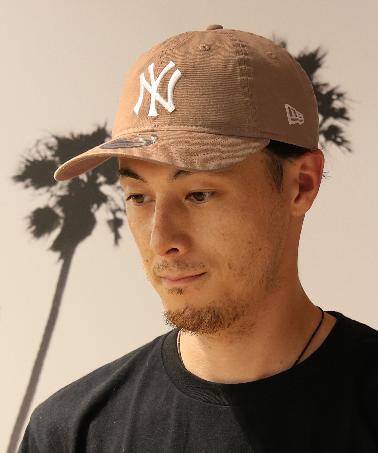 NEW ERA ニューエラ キャップ 帽子 9TWENTY ニューヨーク・ヤンキース ウォッシュドコットン カーキ × ホワイト 14525113(WHT-ML)