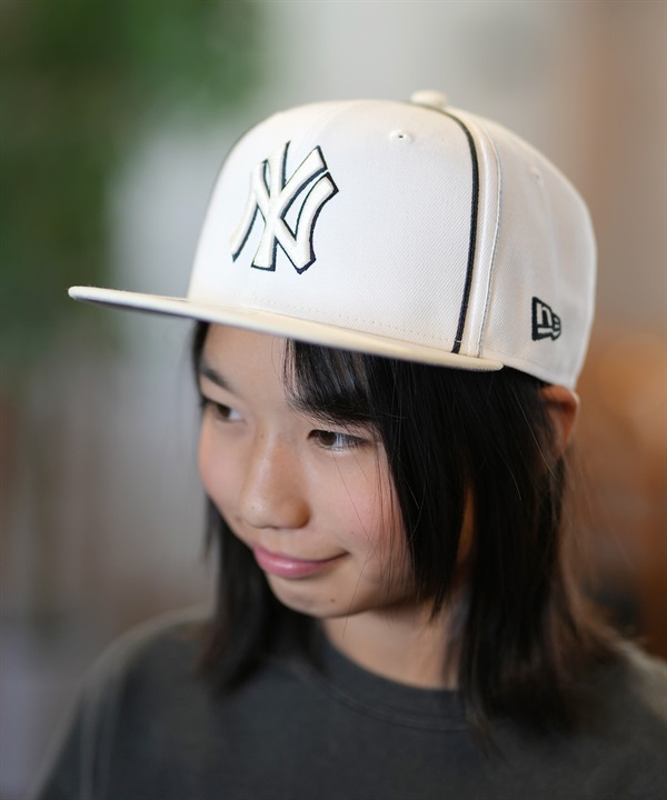 NEW ERA ニューエラ キッズ キャップ 帽子 Youth 9FIFTY MLB Taping ニューヨーク・ヤンキース ホワイト クロームホワイトバイザー 14391998