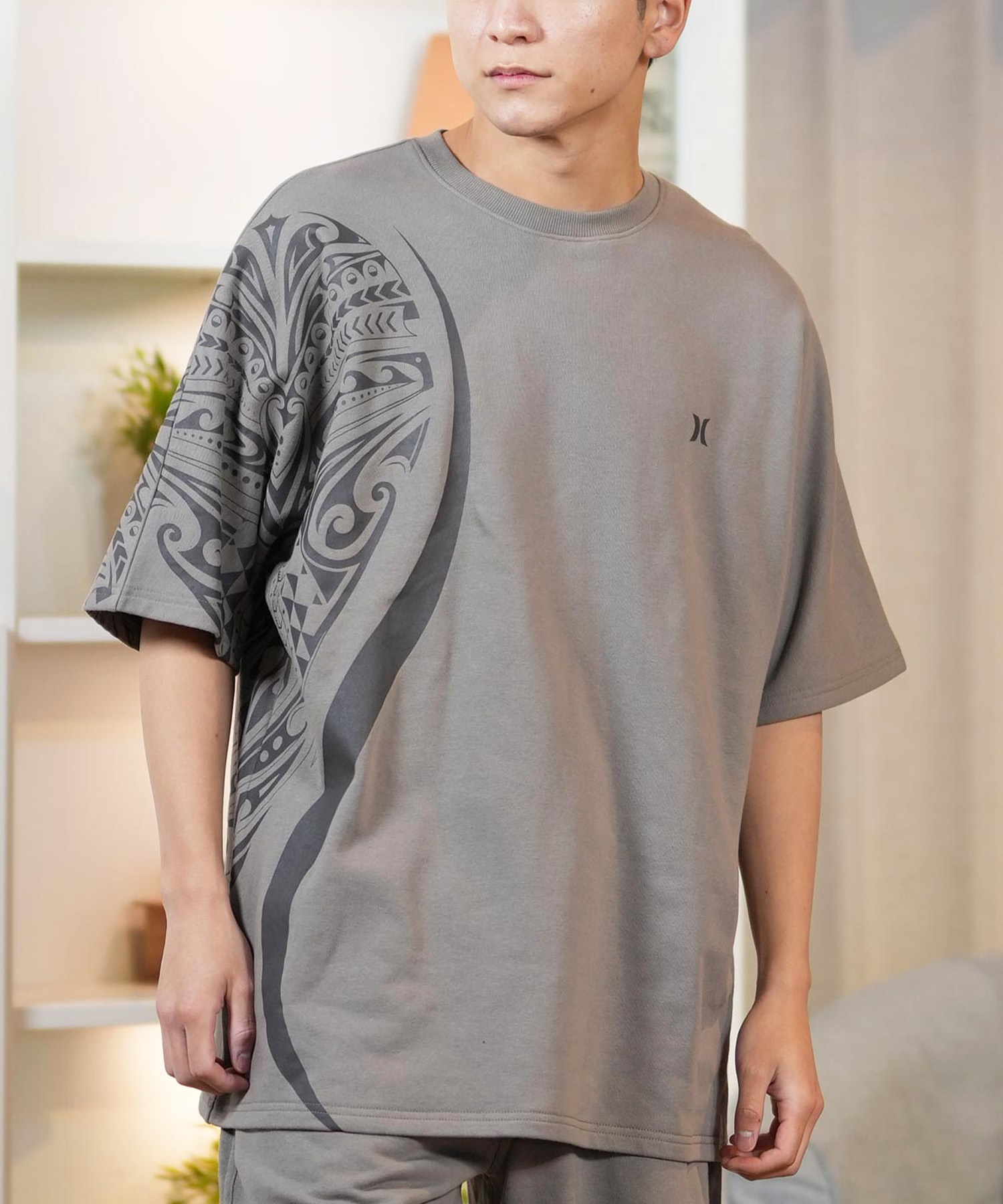 Hurley ハーレー 半袖 Tシャツ メンズ トライバル柄 オーバー