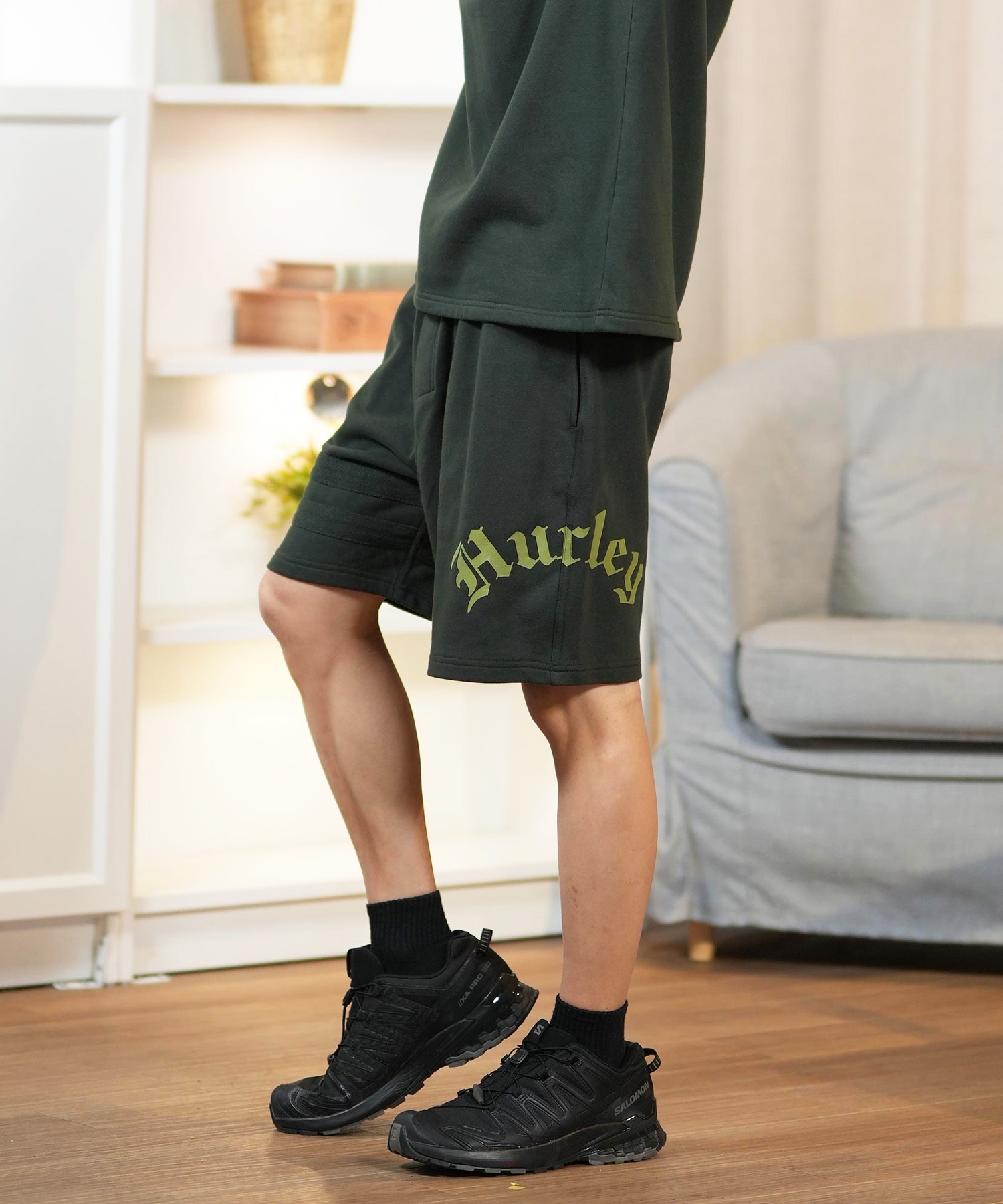 Hurley - Hurleyハーレー  ステージショーツ 30in Hurley ハーレー サーフパンツ ステージショーツ 30 - メルカリ