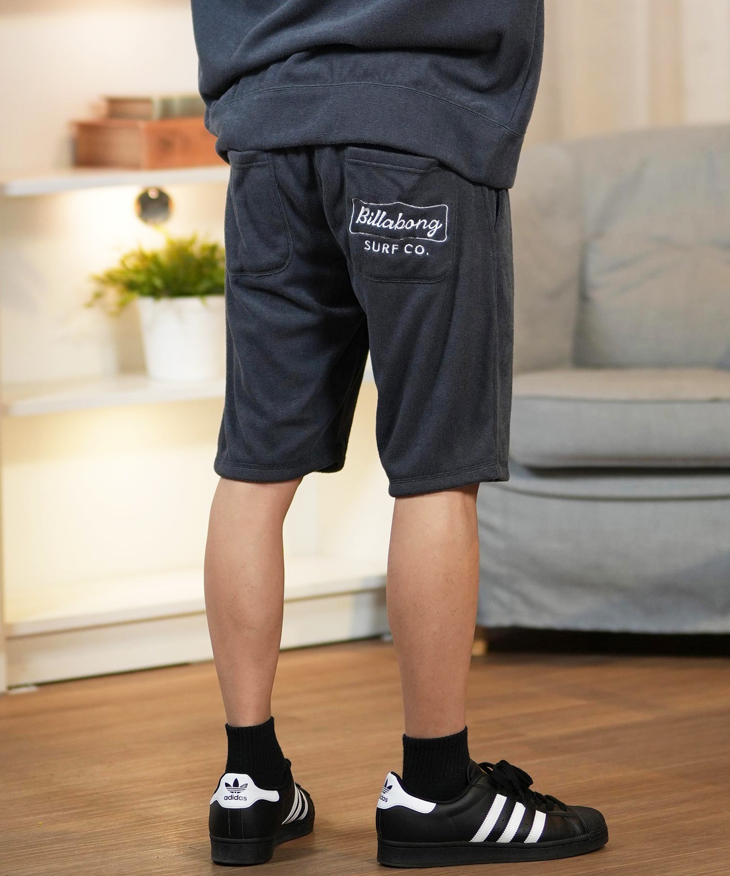 美品 Billabong ビブパンツ