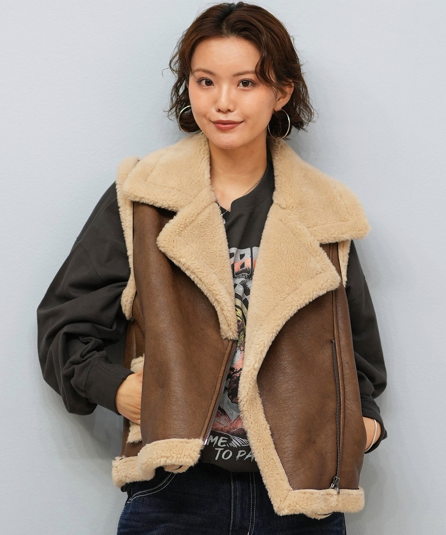 BILLABONG ビラボン ベスト レディース ワンポイント FAUX LEATHER MOUTON VEST BF014-750(ESP-M)