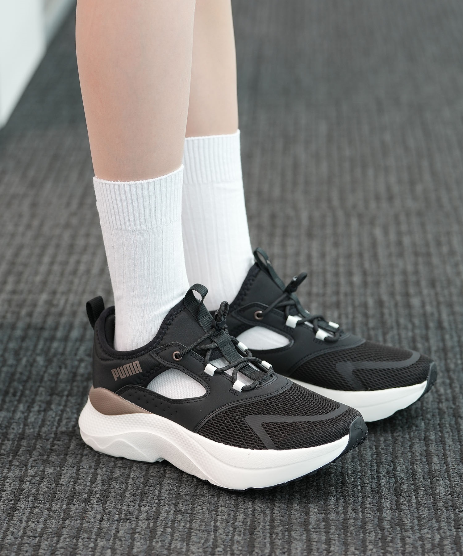 セレクト4 PUMA公式】ウィメンズ ソフトライド メイブ ミュール スニーカー