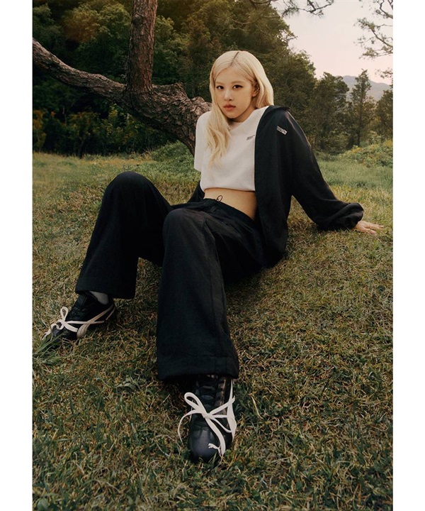 【8月28日発売】PUMA プーマ スニーカー レディース BLACKPINK ロゼ 韓国 SPEEDCAT PRM X ROSE スピードキャット 404391 01