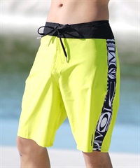 VOLCOM ボルコム 水着 トランクス ボードショーツ メンズ 吸水速乾 膝丈 A0812503