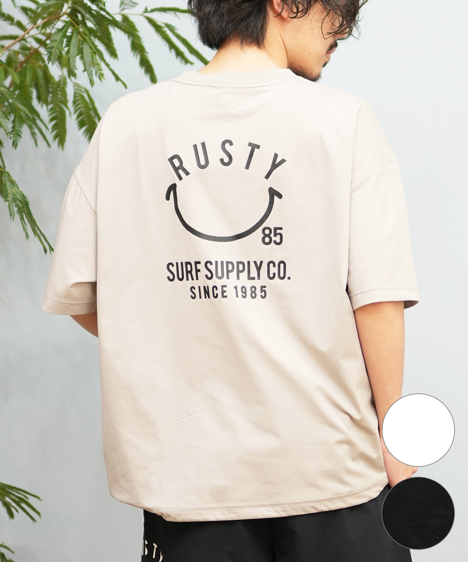 RUSTY ラスティ 水着 ラッシュガード 半袖 Tシャツ メンズ バック
