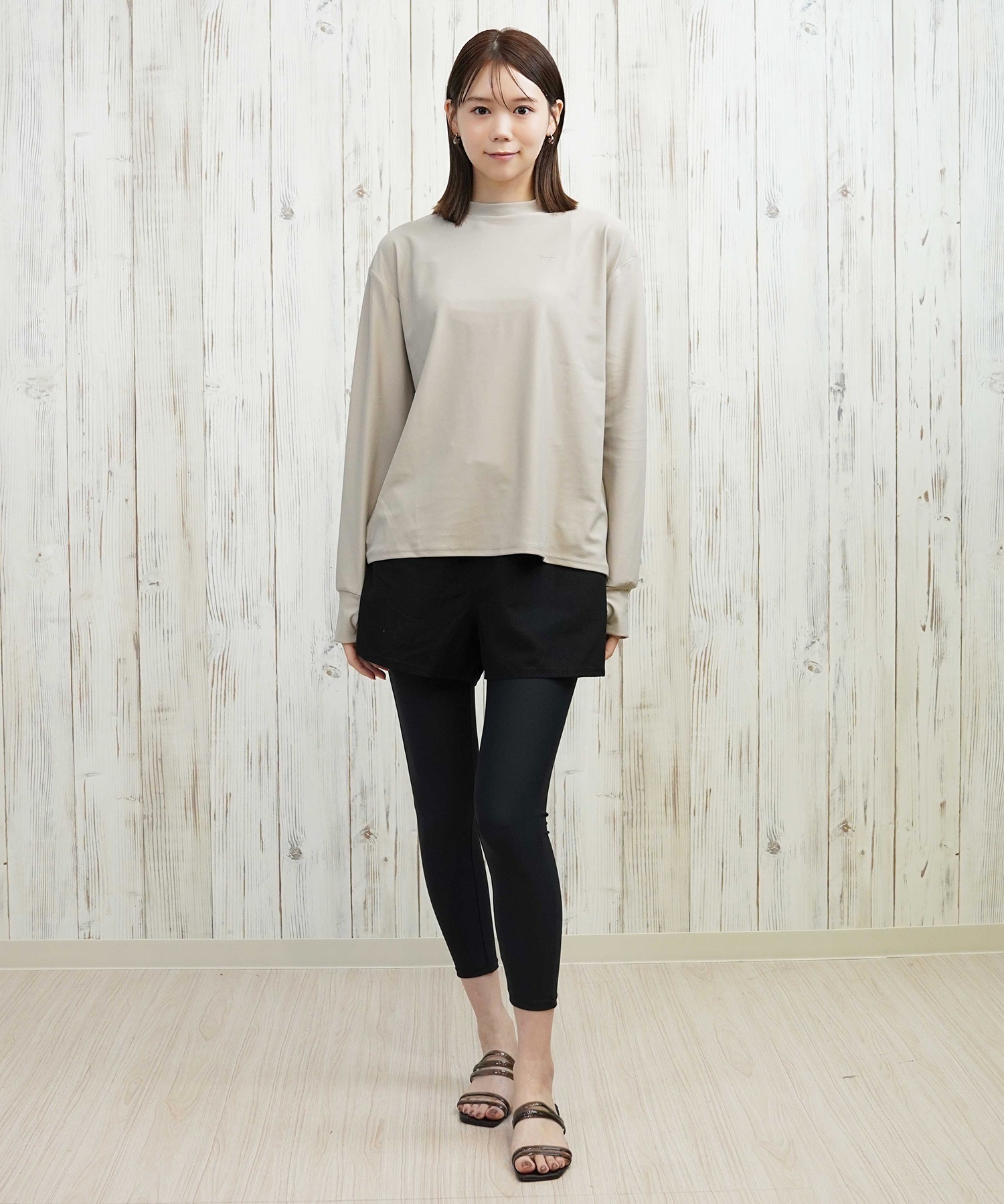 UMASHIKA フーディ ベージュ 男女兼用Mサイズ　チームナックス nanamica ONLINE STORE│