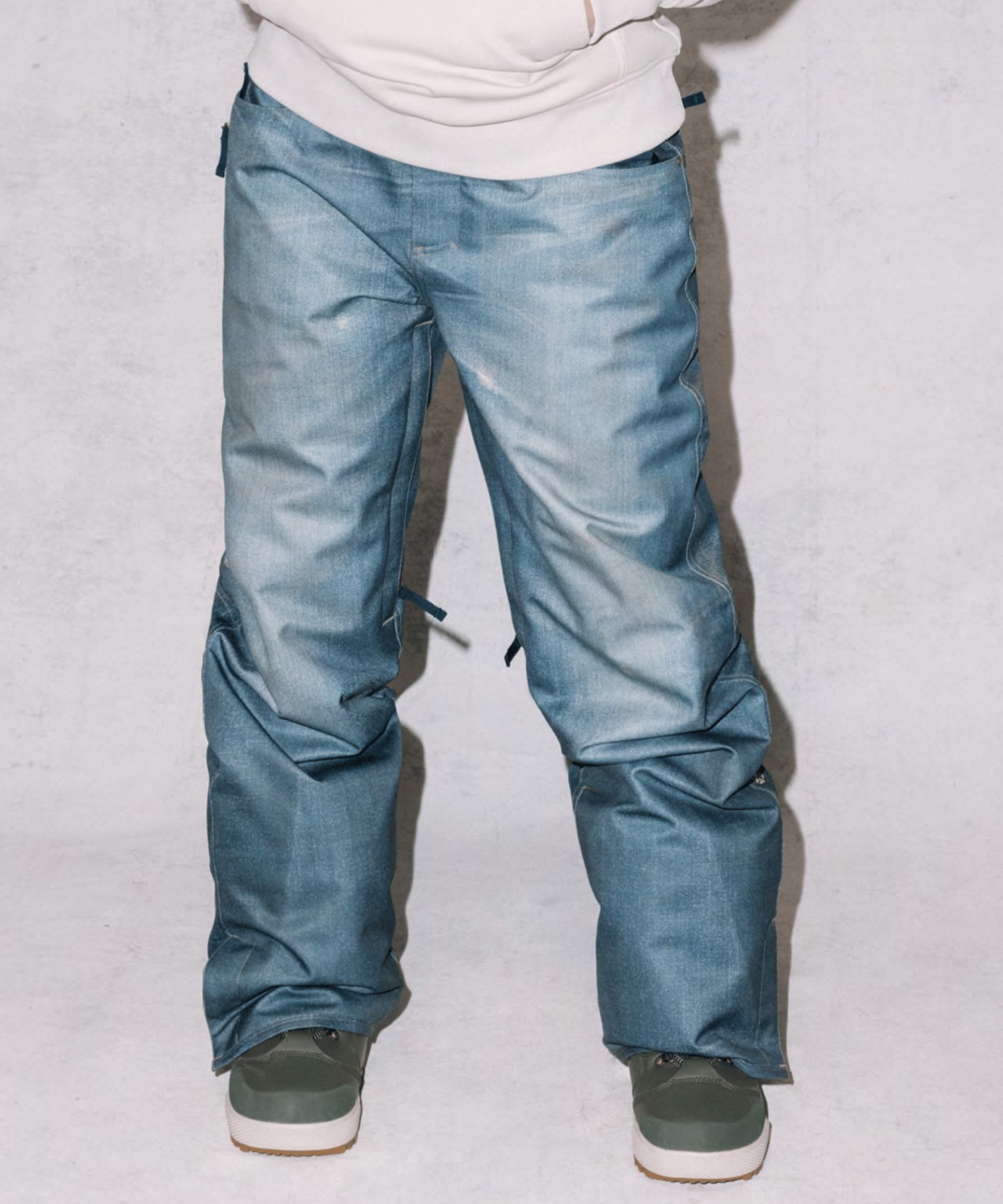 686 シックスエイトシックス W DECONSTRUCTED DENIM INS スノーボード
