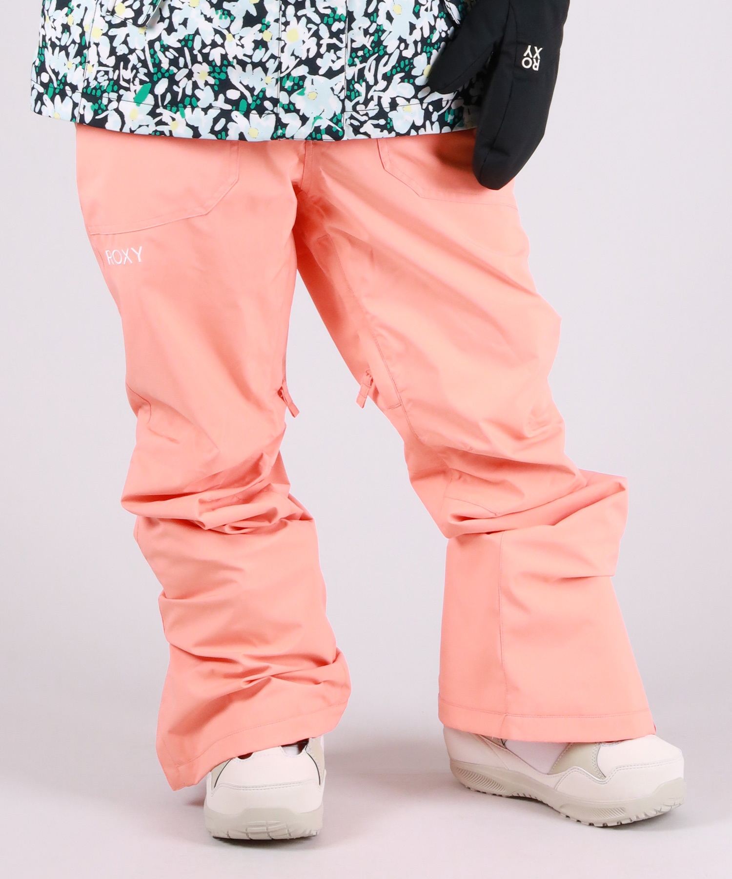 ROXY スノーボードパンツ　スキーパンツ　レディースM タグ付き未使用品 ROXY（ロキシー） スノーウェア パンツ レディース STEEPLY PT 2024-25