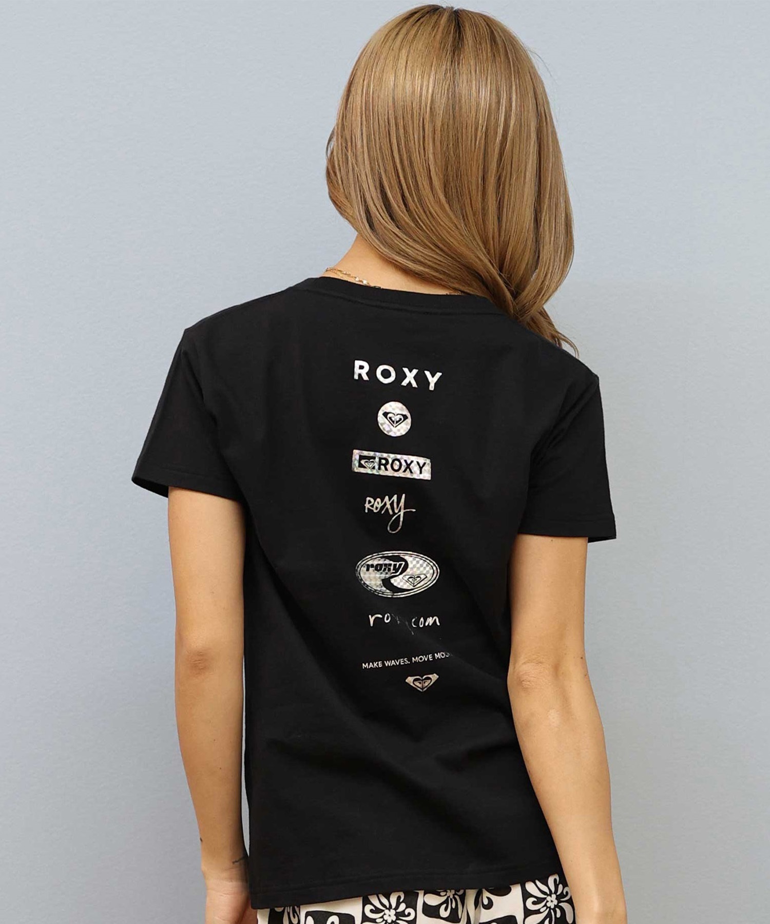 25 SS ROXY ロキシー Tシャツ VACANCES TEE 半袖 ロゴ刺繍 バックプリント アウトドア マリンスポーツ サーフィン レディース RST251103 日本正規品 ROXY ロキシー 半袖 Tシャツ レディース バックプリント ロゴ