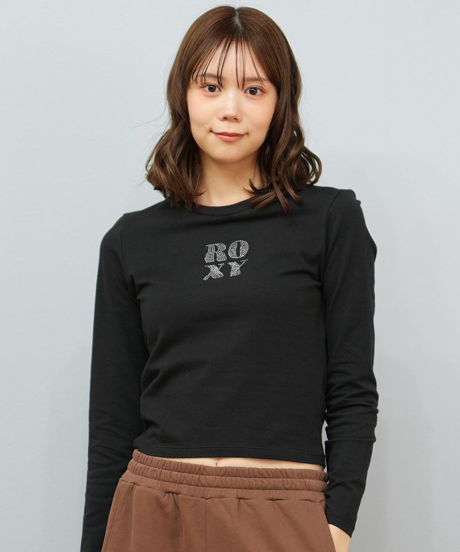 LOHEN 未使用タグ付　ボキシークロップドTシャツ　長袖　黒　ローヘン　フリー LOHEN 未使用タグ付 ボキシークロップドTシャツ 長袖 黒 ローヘン フリー