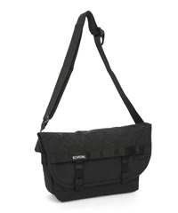 CHROME クローム ショルダーバッグ ロゴ COURIER FLAP MSNGR クーリエ