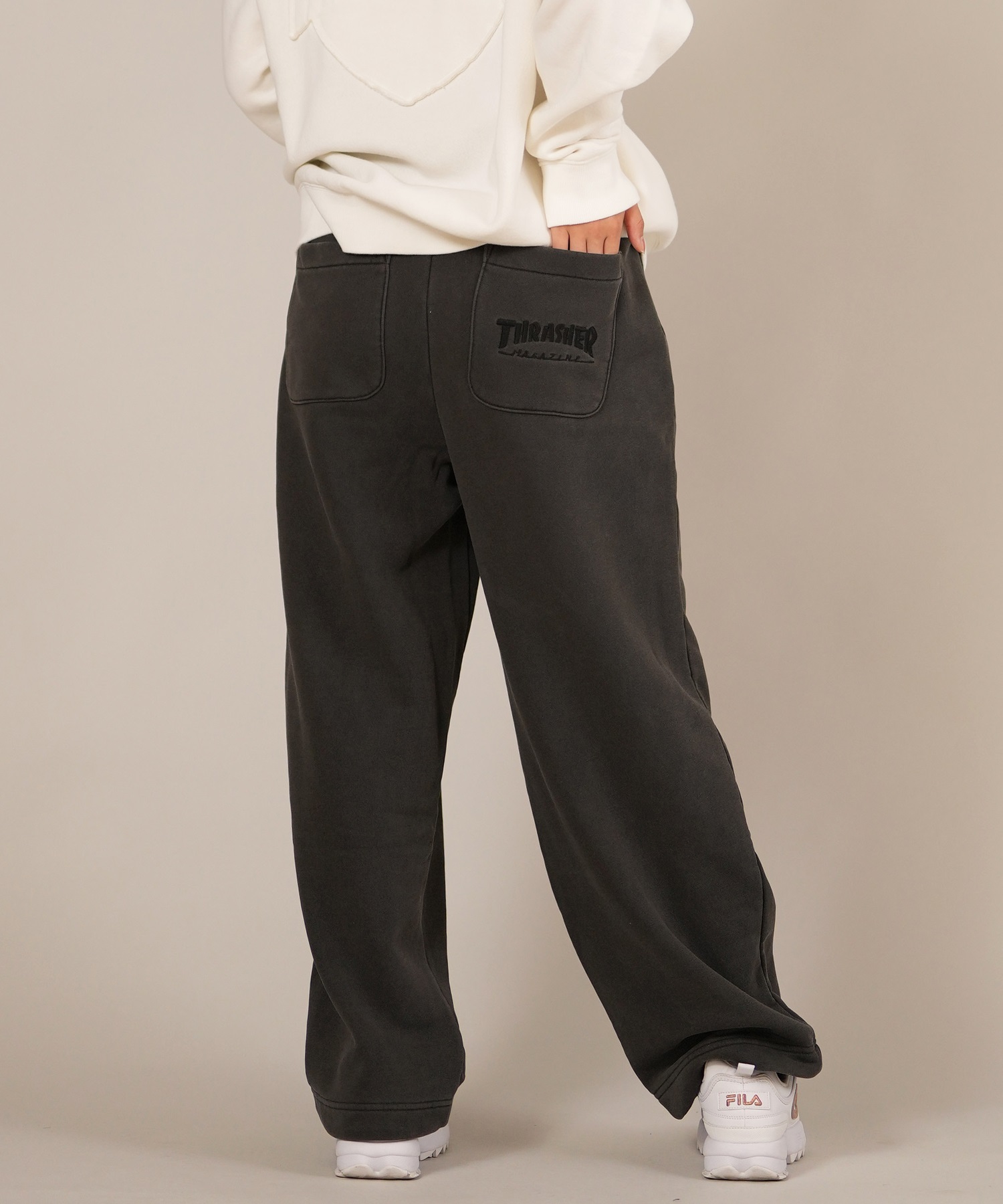 THRASHER スラッシャー ロングパンツ スウェットパンツ レディース