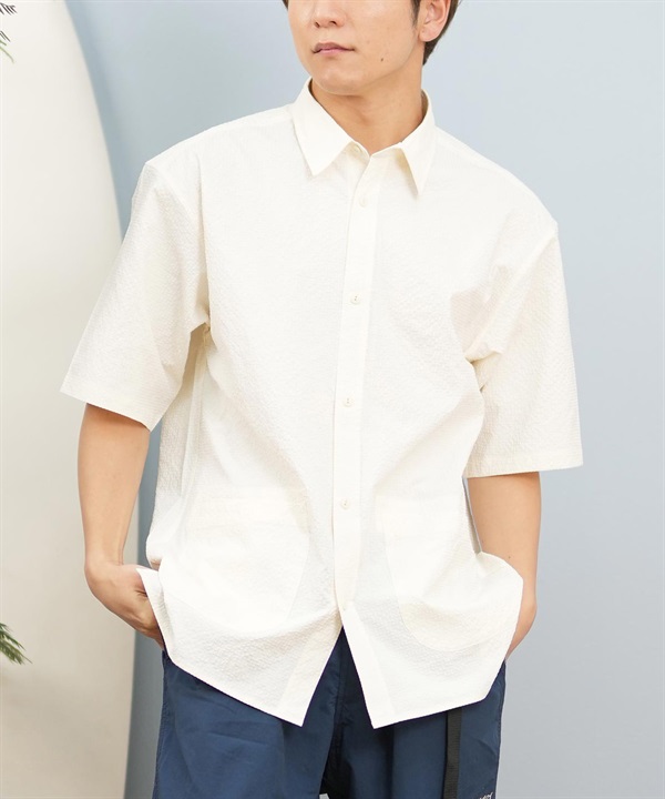 DEAR LAUREL ディアローレル 半袖 シャツ メンズ シアサッカー素材 軽量 ストレッチ 速乾 SEERSUCKER SHIRT D25S2404