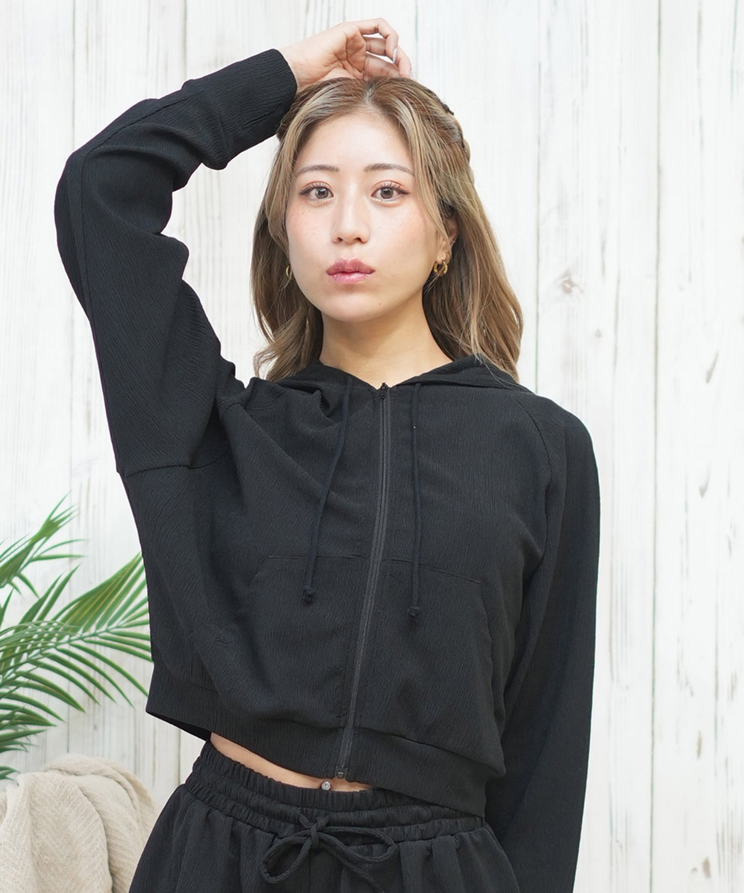 Beach Queen ビーチクイーン 長袖ラッシュ UVケアラッシュガード