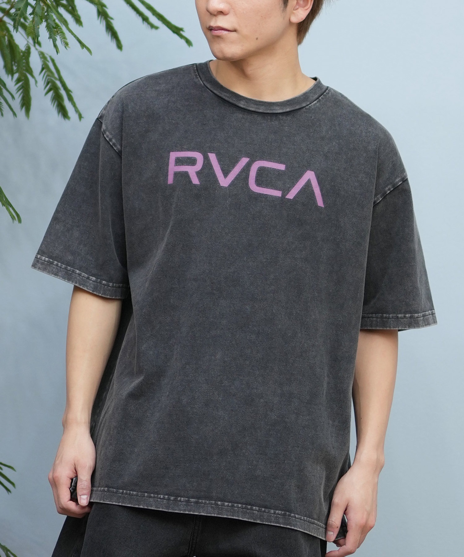 専用【ルーカ】半袖 Tシャツ デカロゴ ビッグロゴ ブラック 黒 バックプリント RVCA(ルーカ)半袖Tシャツ バックプリント オーバーサイズ BF041
