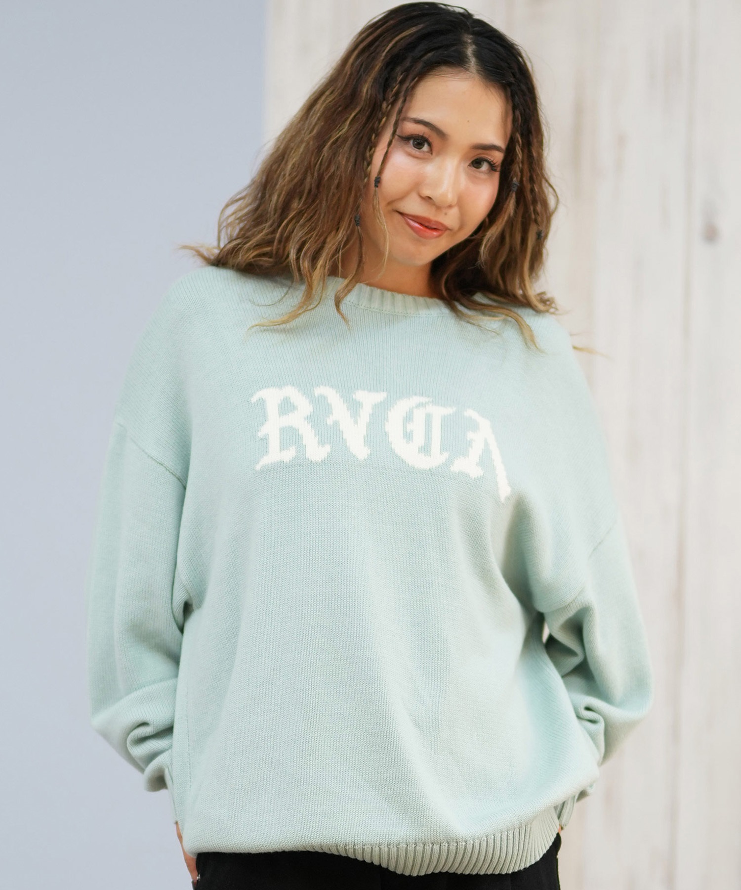 RVCA ルーカ ニット セーター レディース クルーネック ロゴ BIG RVCA KNIT BF044-650(MBU-M)