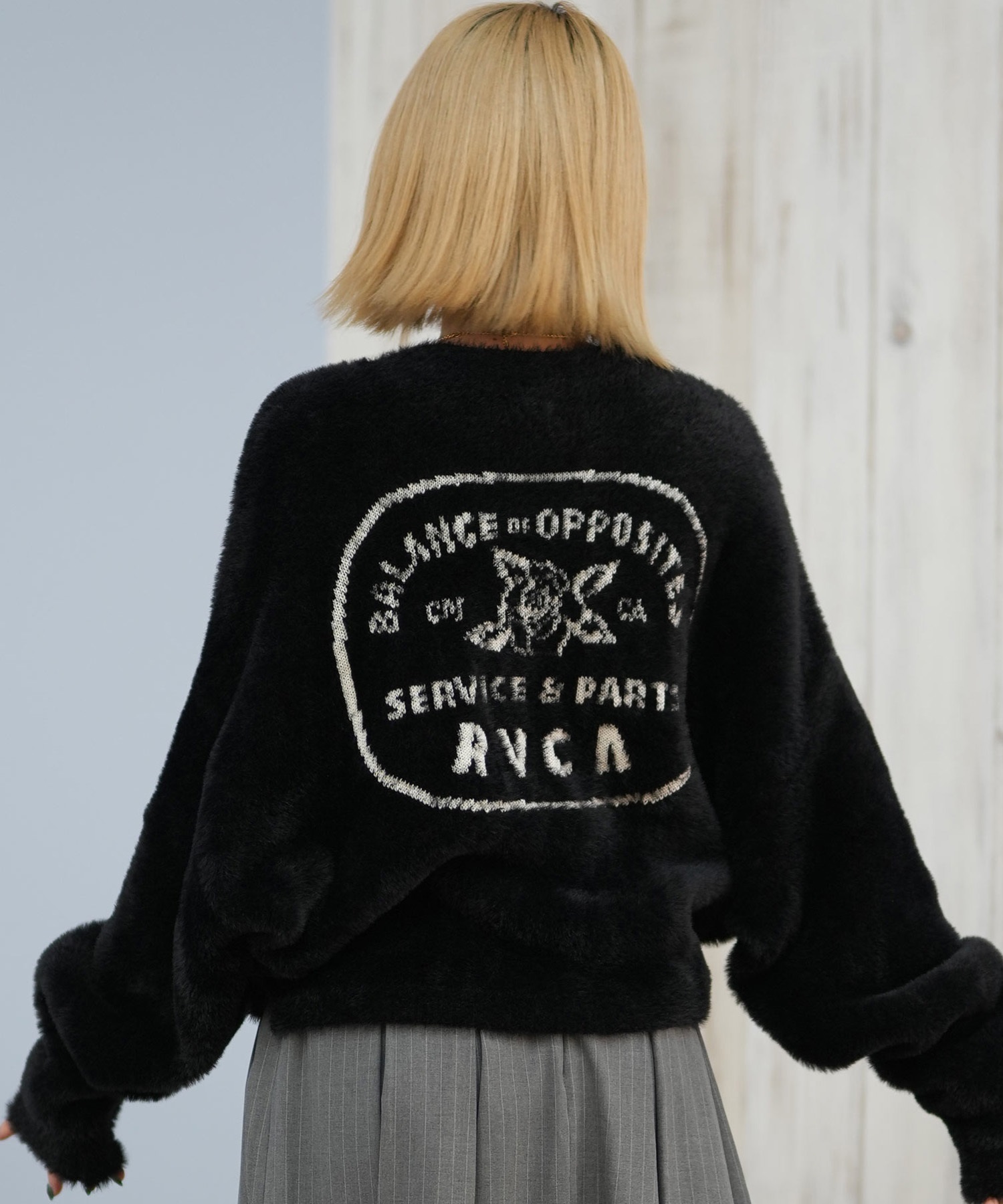RVCA ルーカ ニット セーター レディース クロップド丈 ショート丈 ロゴ LOOSE FIT JQ KNIT BF044-652(BLK-M)
