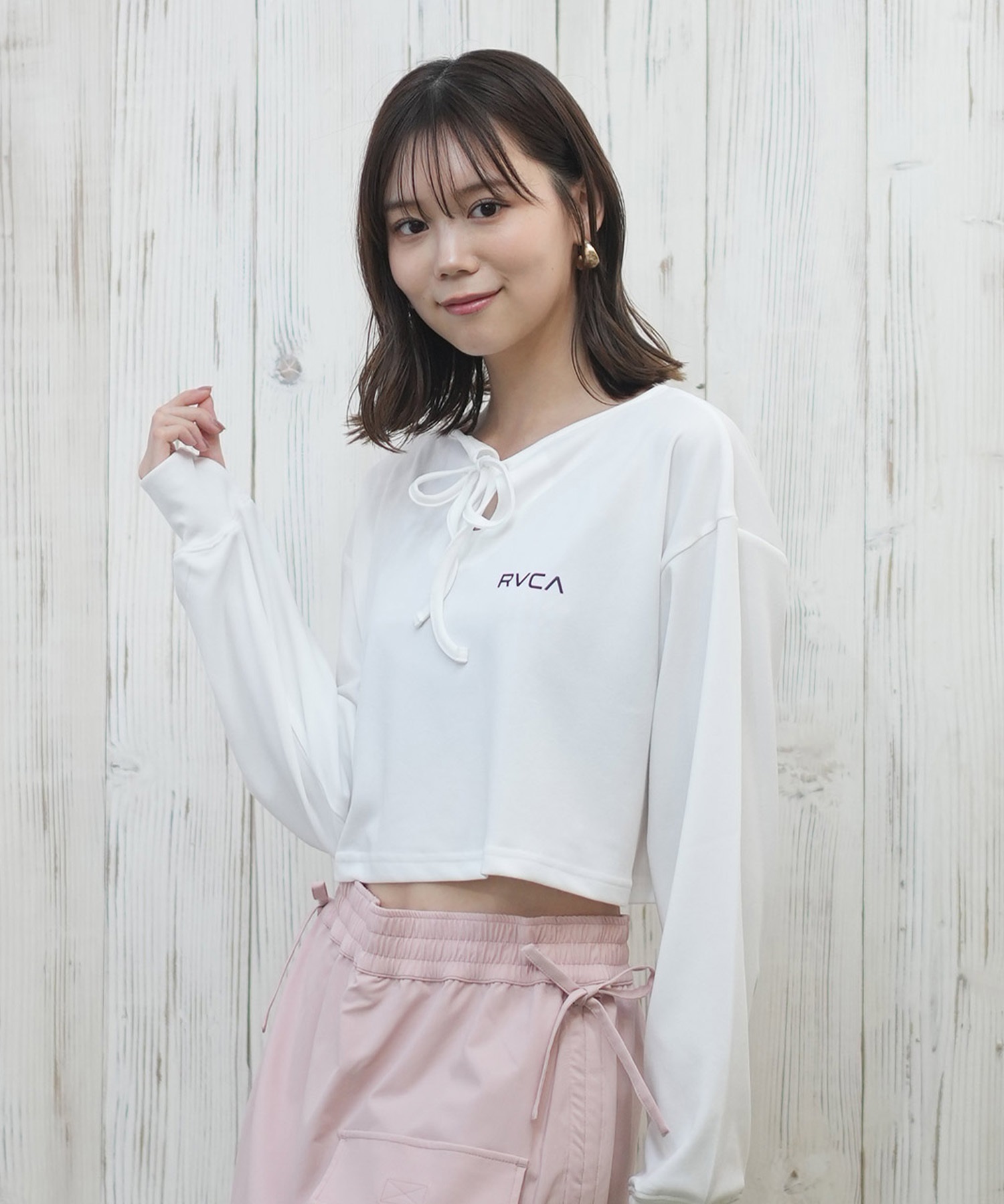 RVCA ルーカ ラッシュガード レディース 長袖 Tシャツ ロンT クロップド丈 ショート丈 水陸両用 UVカット BF043-854(WHT-M)