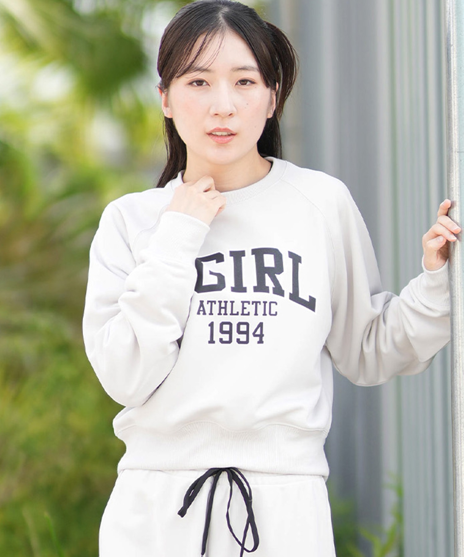 X-girl/トレーナー 楽天市場】エックスガール X-girl サークルバックグラウンドフェイス