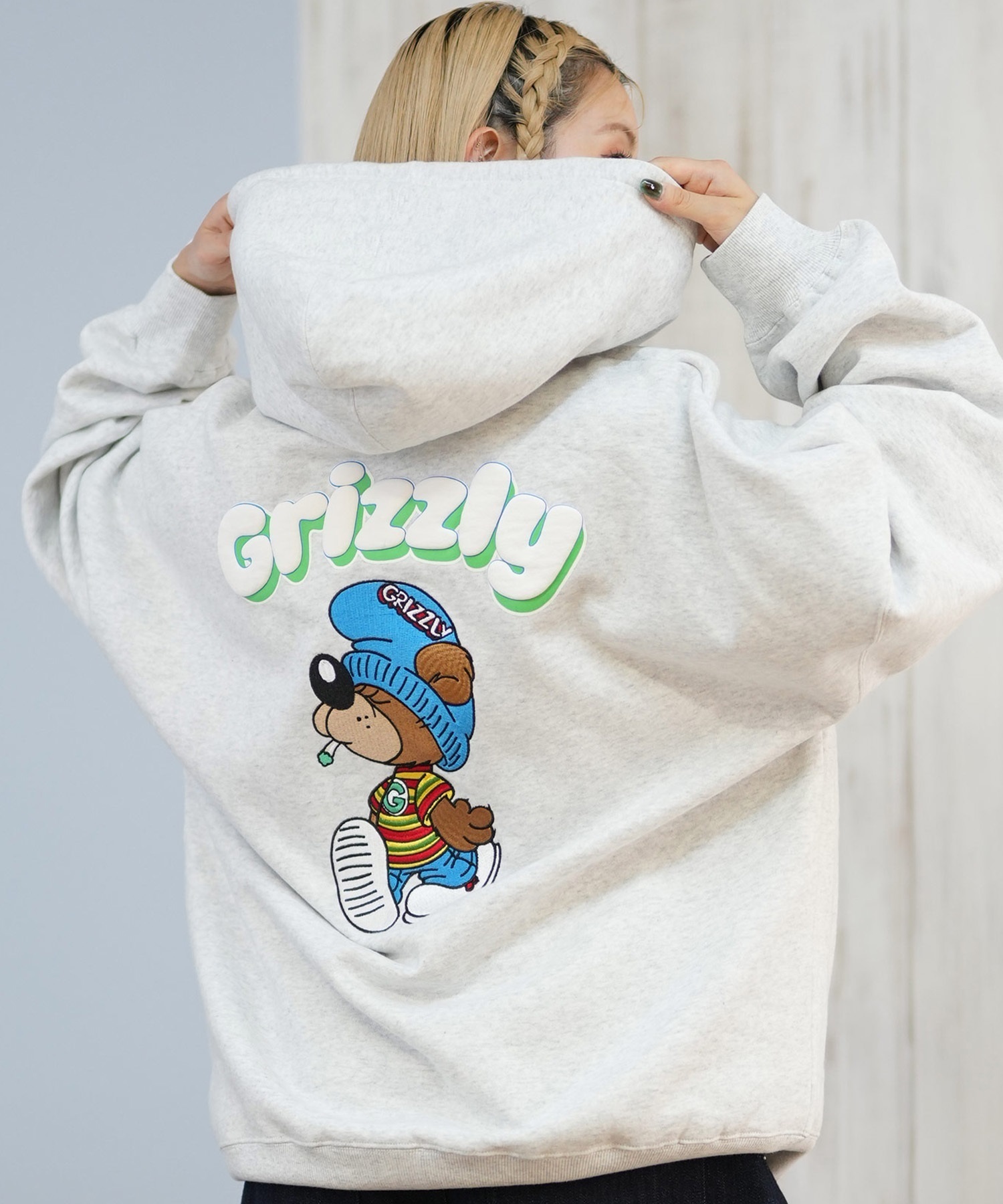 GRIZZLY グリズリー プルオーバー パーカー レディース バックプリント ロゴ KNIT HAT SMOKEY G25FW-4333(GRY-M)
