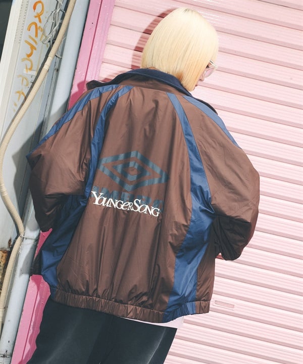 予約商品【11月14日より順次発送】UMBRO アンブロ × Younger Song ヤンガーソング コラボ リバーシブル ブルゾン MD27-TJK01 ムラサキスポーツ限定