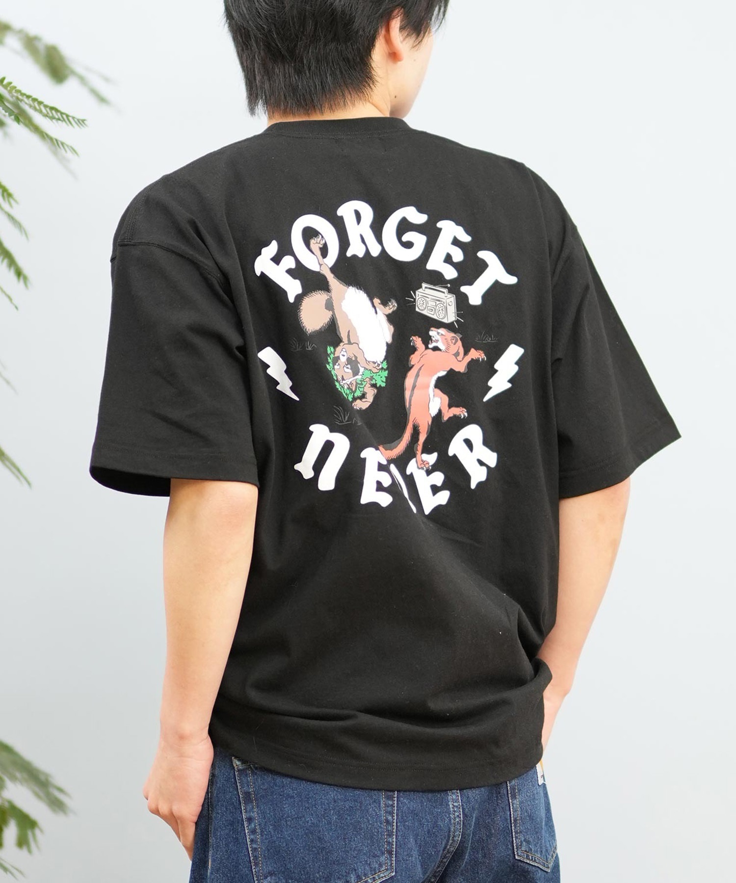 FORGET NEVER フォーゲットネバー 半袖 Tシャツ メンズ バック