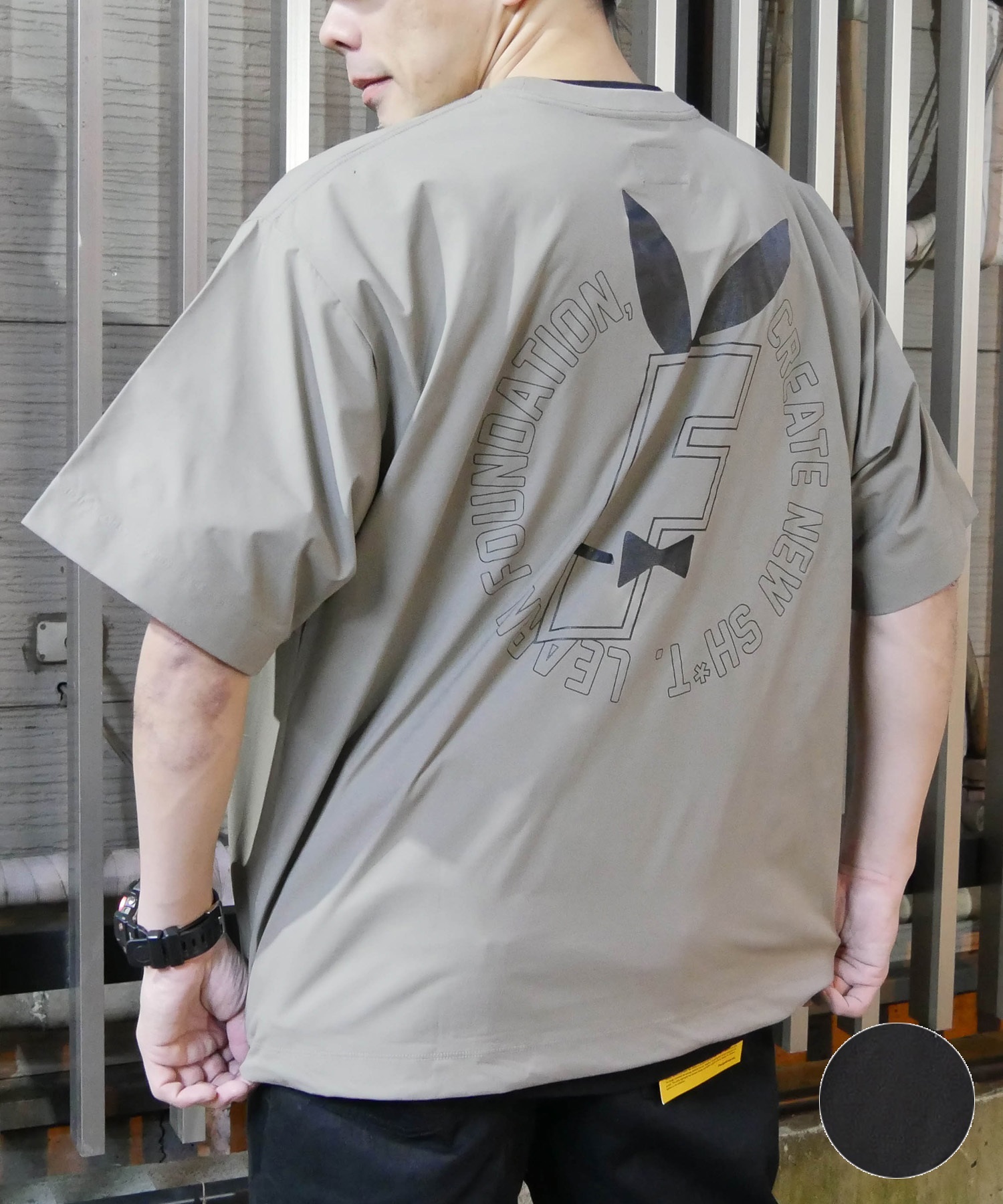 FORGET NEVER フォーゲットネバー 半袖 Tシャツ メンズ バックプリント オーバーサイズ 252OO1ST633FN ムラサキスポーツ限定(BLK-M)