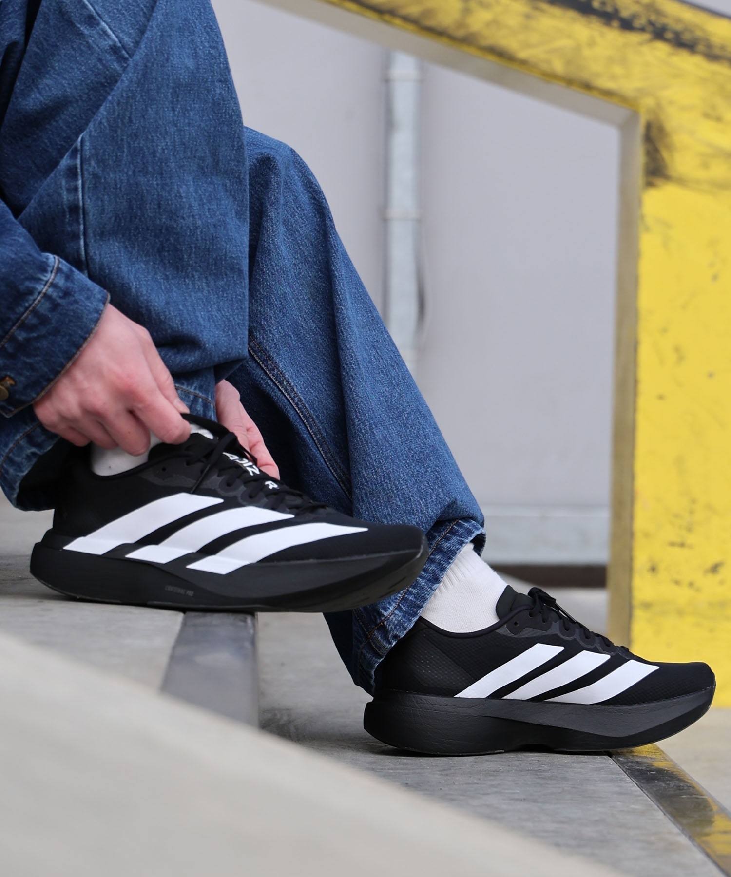 adidas アディダス スニーカー メンズ ランニング 厚底 Adizero EVO SL WOVEN M アディゼロ JR4728(BK/WT-26.0cm)