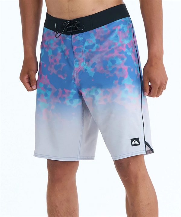 クイックシルバー ボードショーツ チェック　海パン QUIKSILVER クイックシルバー サーフパンツ ボードショーツ メンズ 18