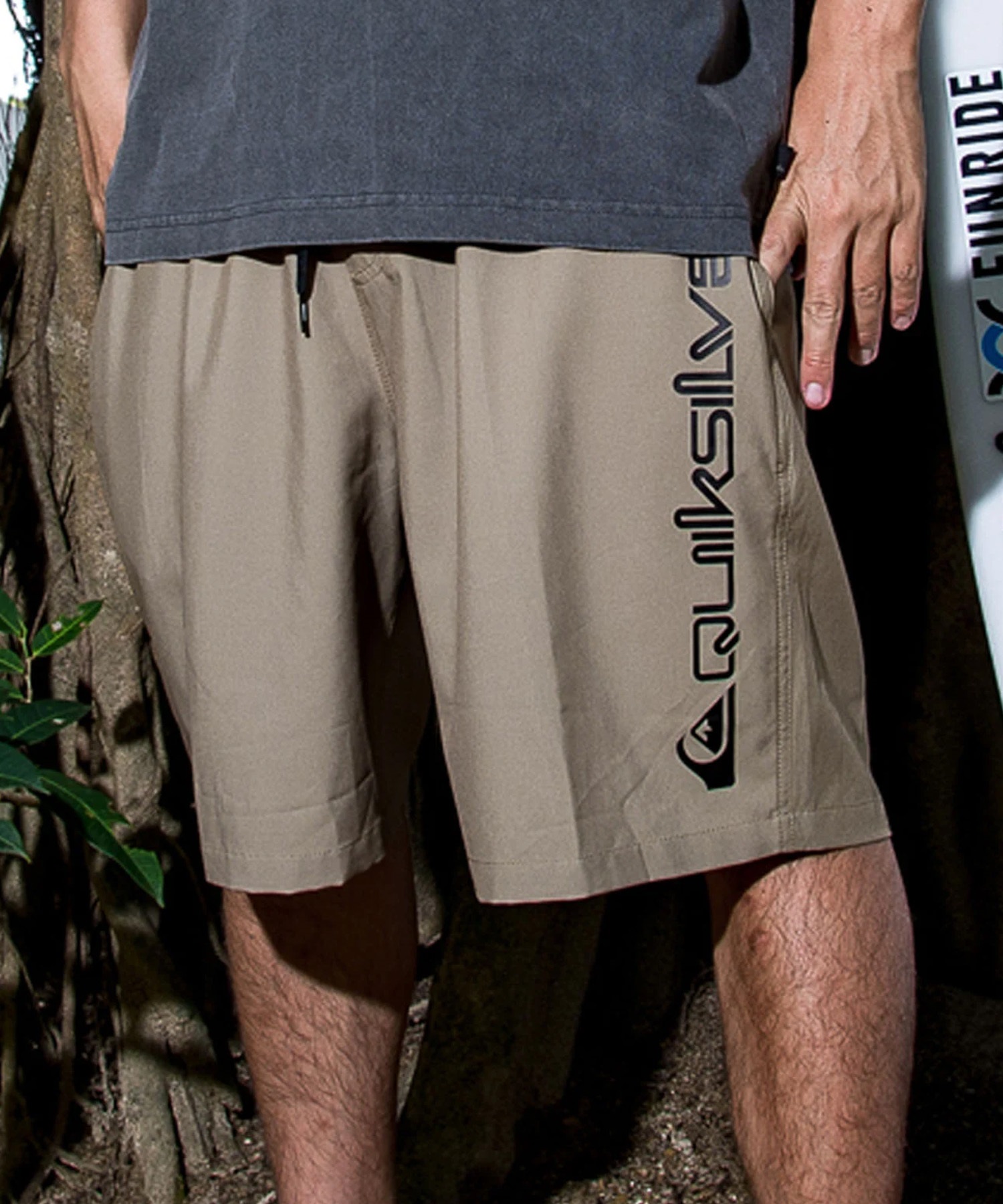 QUIKSILVER クイックシルバー 水着 海パン トランクス サーフパンツ