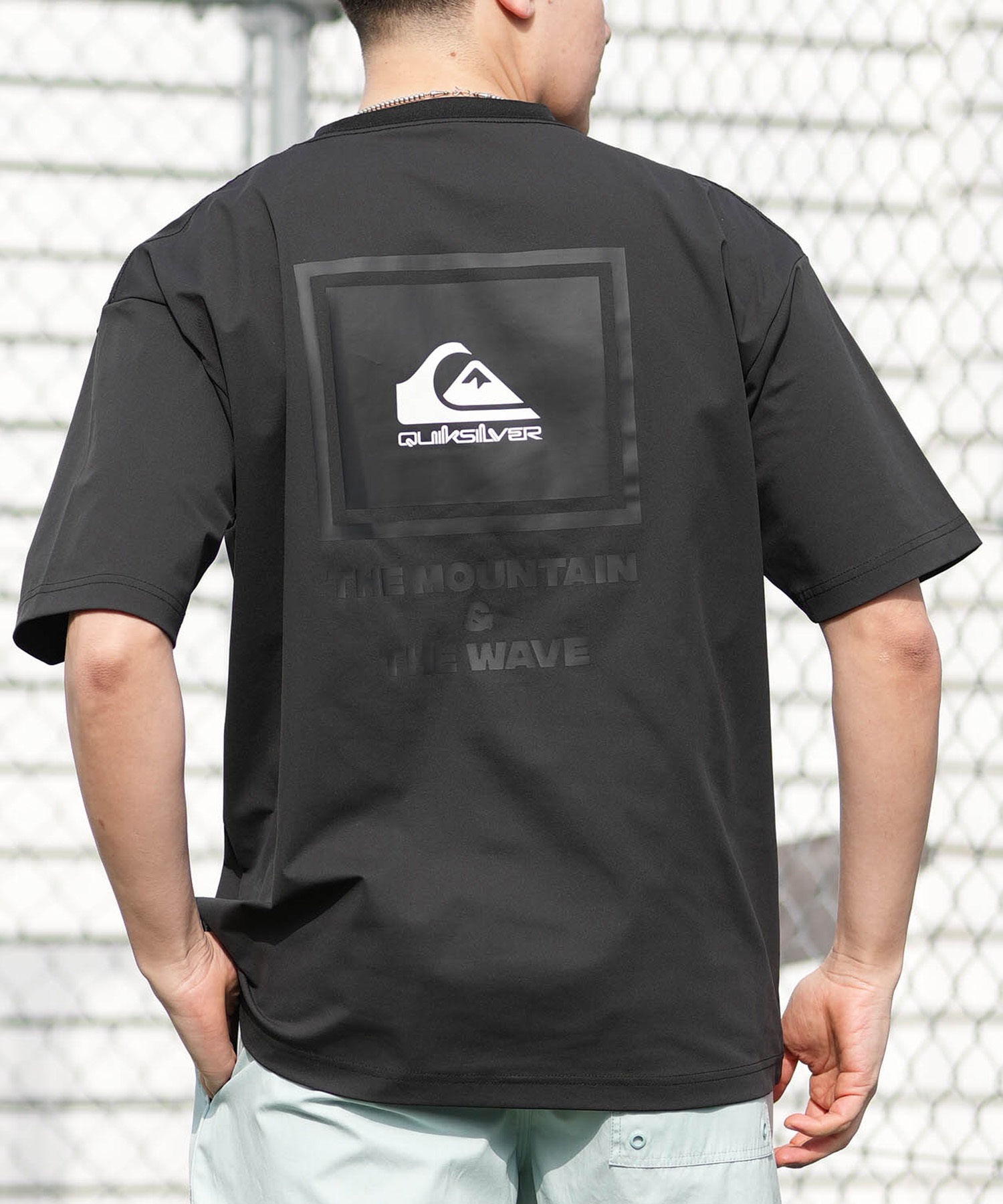 QUIKSILVER クイックシルバー 水着 ラッシュガード 半袖 Tシャツ メンズ UVカット 速乾 接触冷感 水陸両用 QLY261624M ムラサキスポーツ限定(BLK-M)
