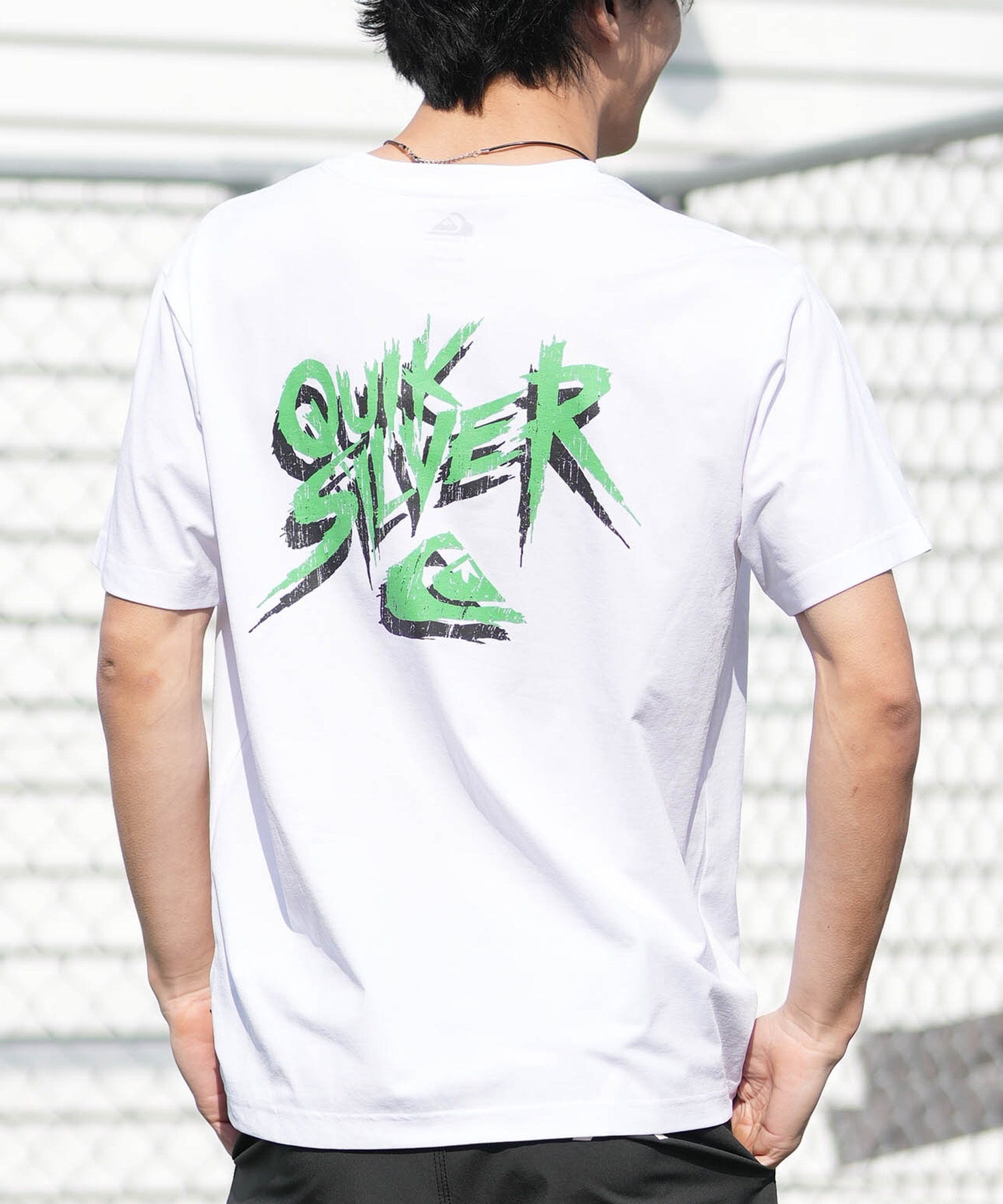 QUIKSILVER クイックシルバー 水着 ラッシュガード 半袖 Tシャツ
