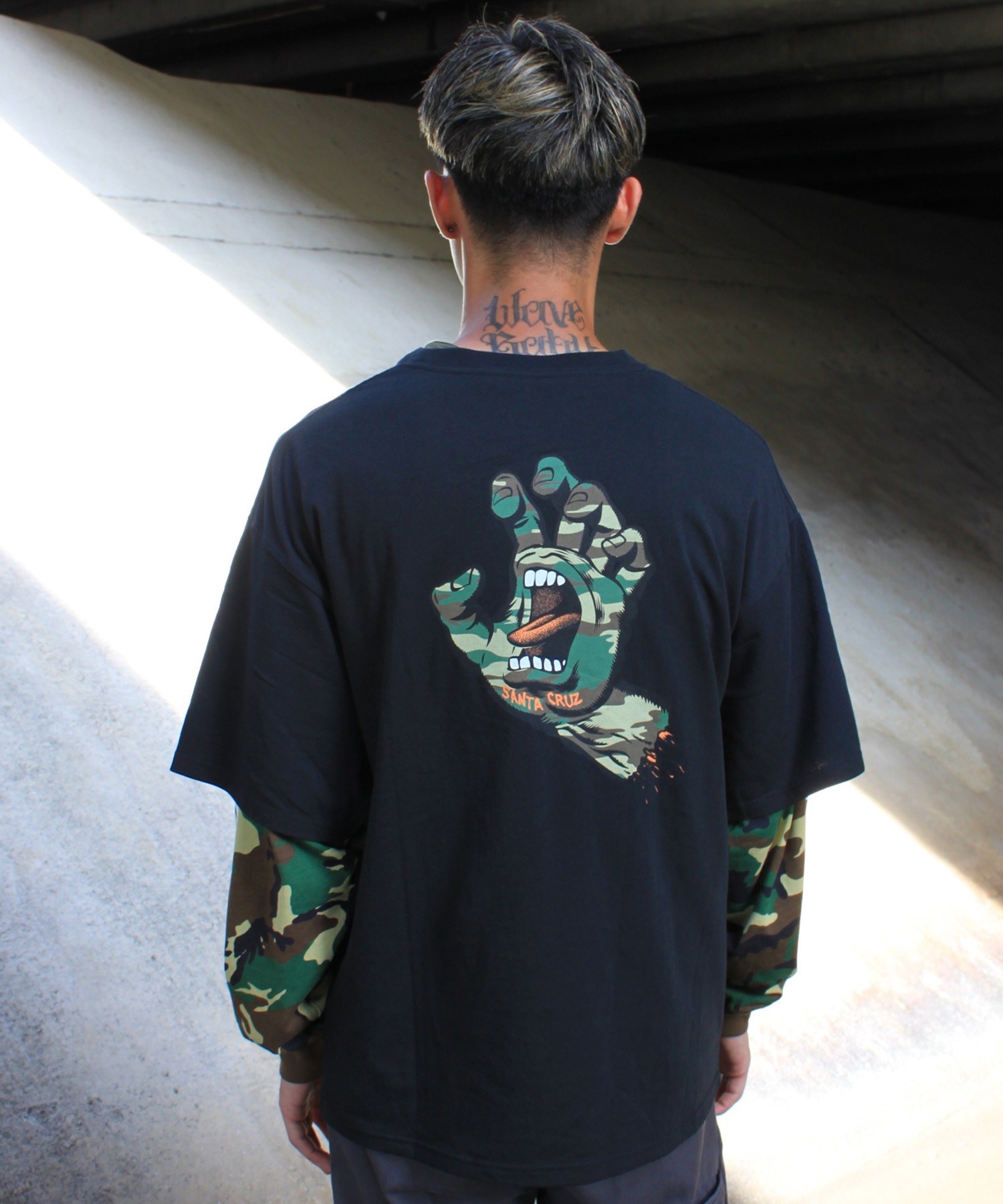 CAMO HAND L/S TEE