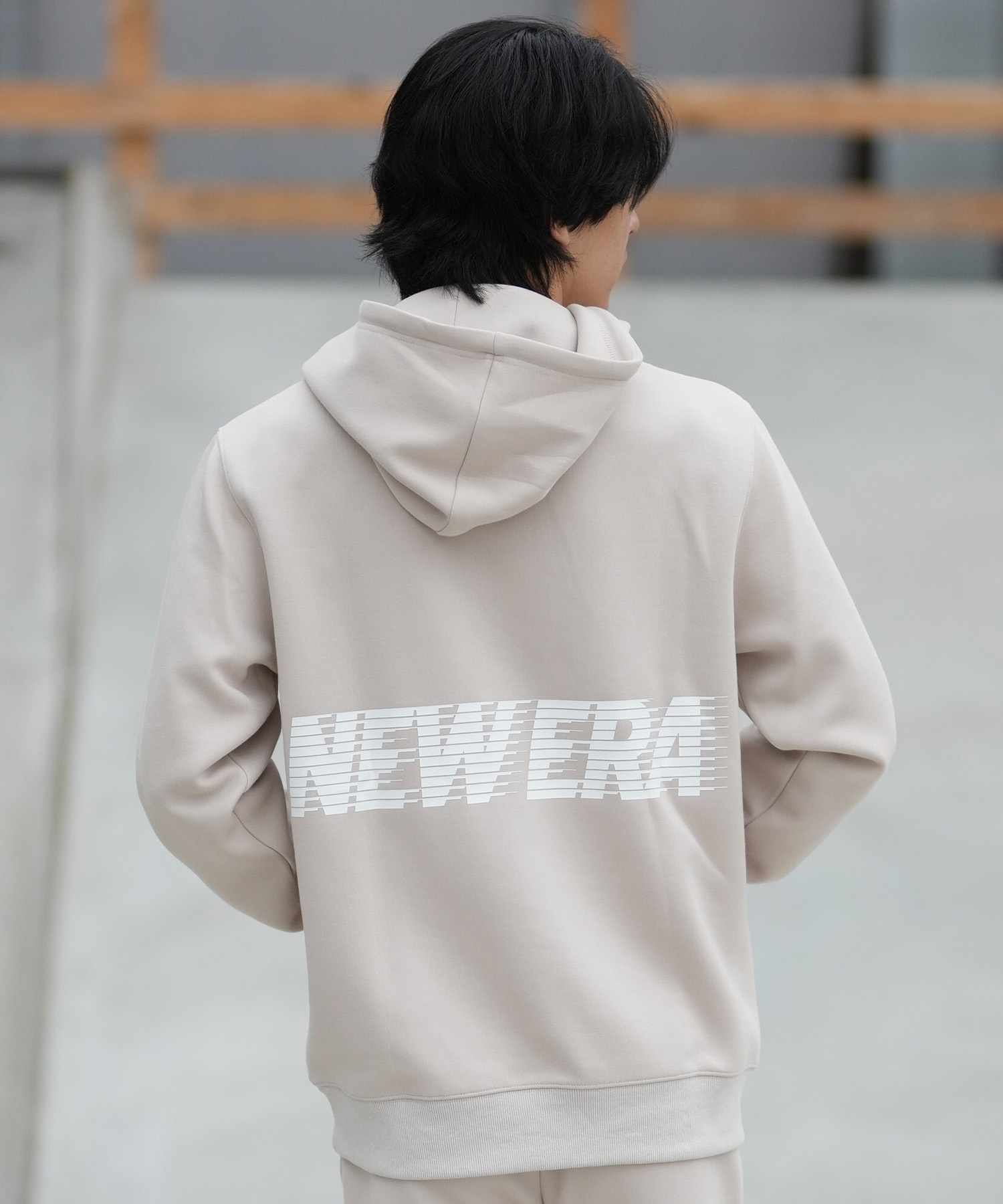 NEW ERA ニューエラ プルオーバー パーカー フーディー メンズ バック