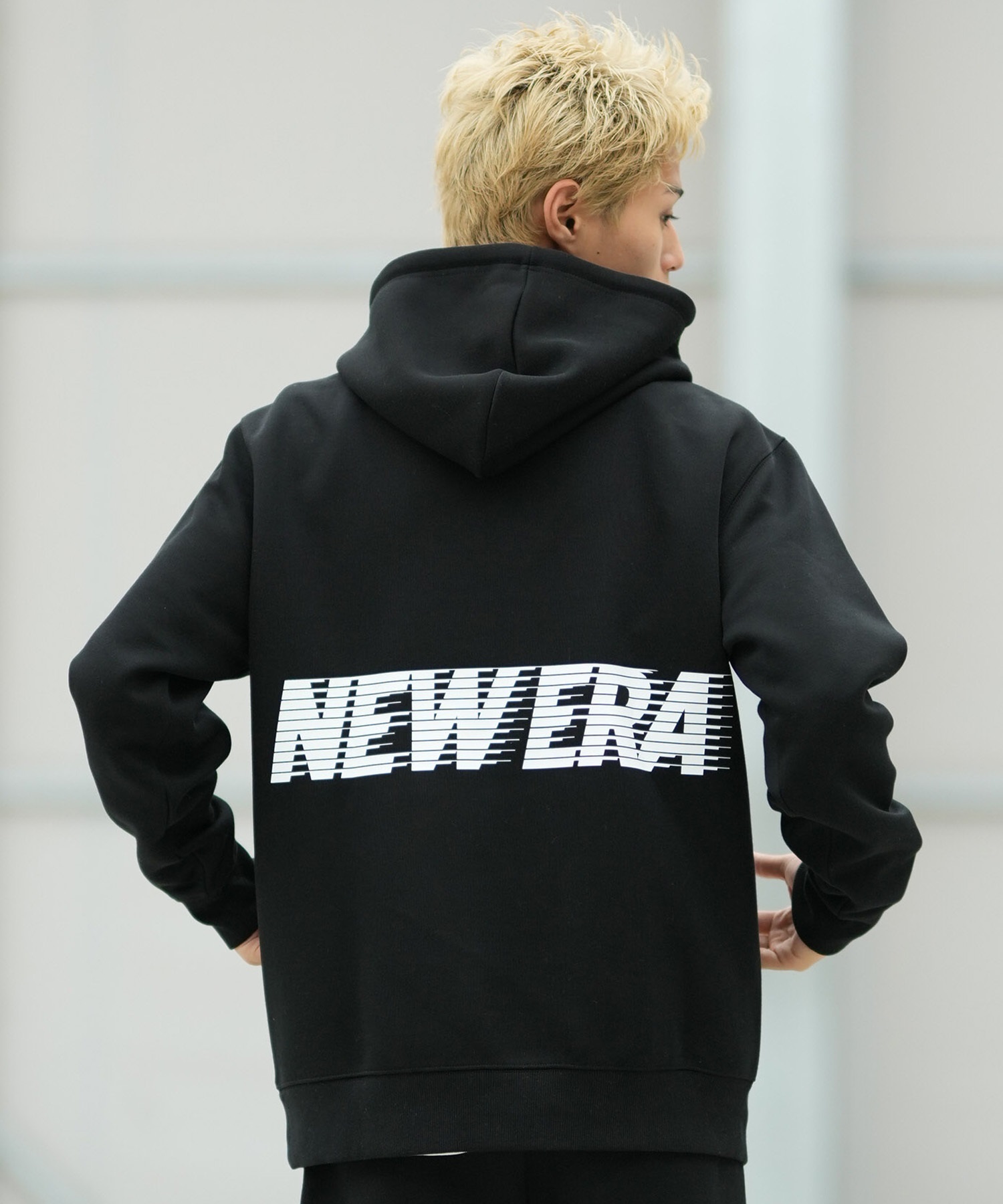 NEW ERA ニューエラ プルオーバー パーカー フーディー メンズ バック