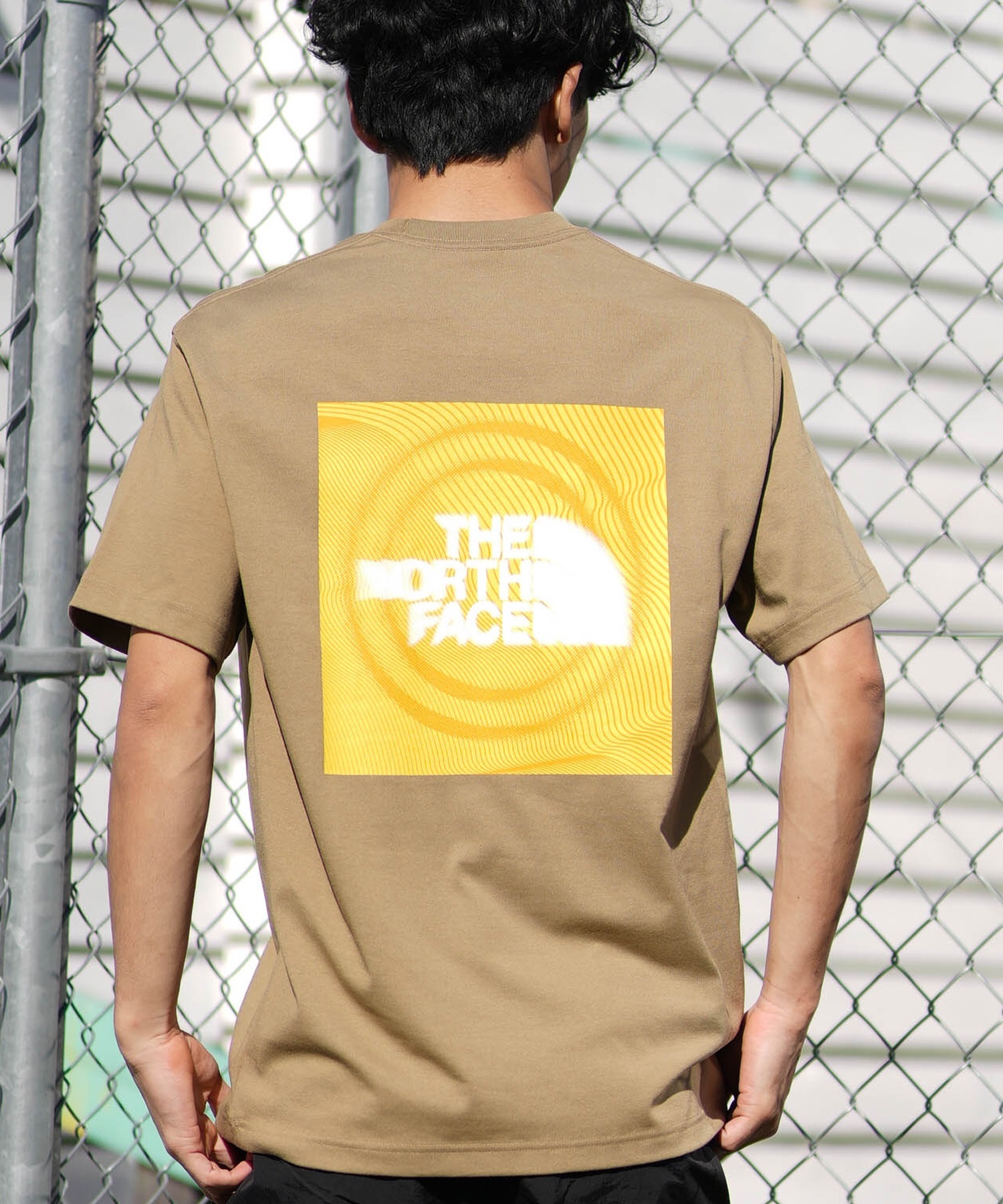 【希少レア】ポルノグラフィティ ノースリーブシャツ金色ロゴ THE NORTH FACE ノースフェイス 半袖 Tシャツ メンズ バックプリント