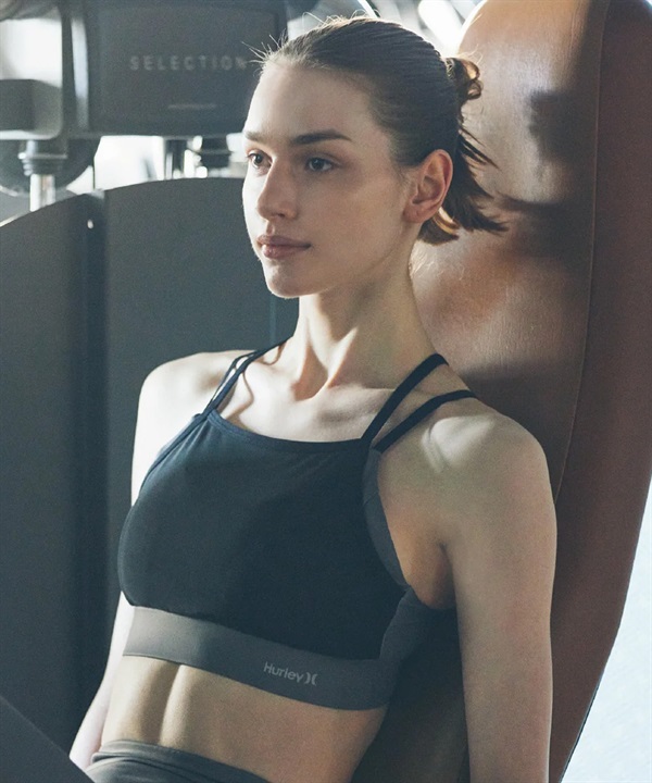 Hurley ハーレー タンクトップ レディース スポーツブラ スポブラ カップ付き UVカット 耐塩素 水陸両用 セットアップ対応 WASB261001 UT