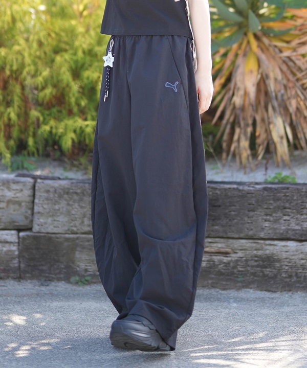 PUMA プーマ ロングパンツ レディース パワーパフガールズ コラボ PPG WOVEN PANTS WIDE LEG W 637475