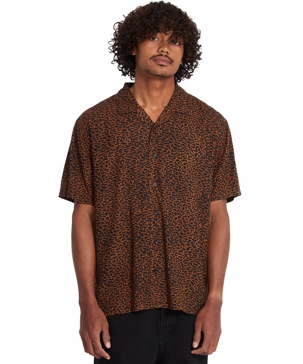 VOLCOM ボルコム 半袖 シャツ メンズ UTOPIAS PRINT SS 半袖シャツ V_A0412612
