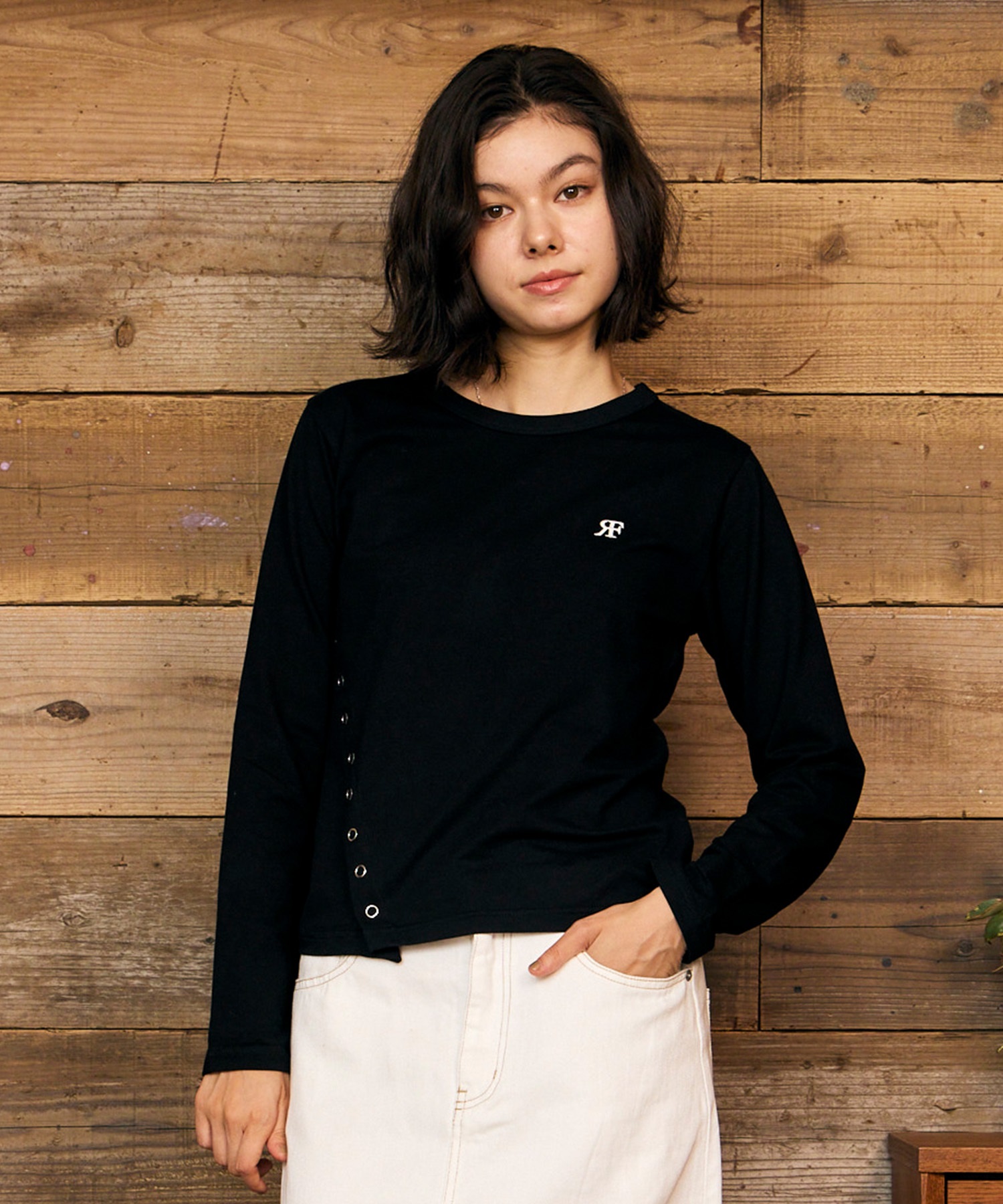 RIKKA FEMME リッカファム 長袖 Tシャツ ロンT レディース ワンポイント ロゴ リングドットボタン RF6F-2201(BLK-SM)