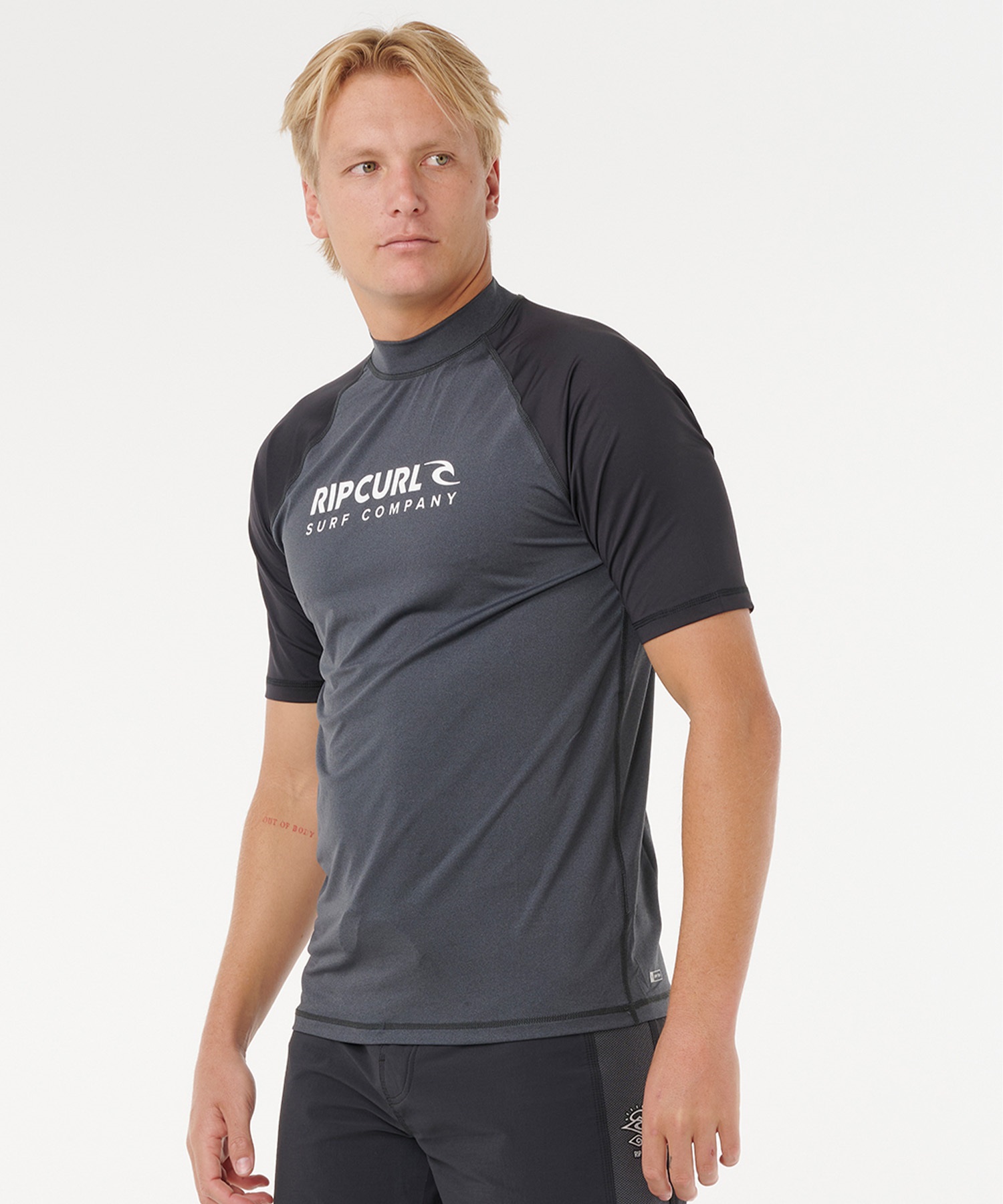 RIP CURL リップカール 半袖 ラッシュガード メンズ UVカット SHOCK