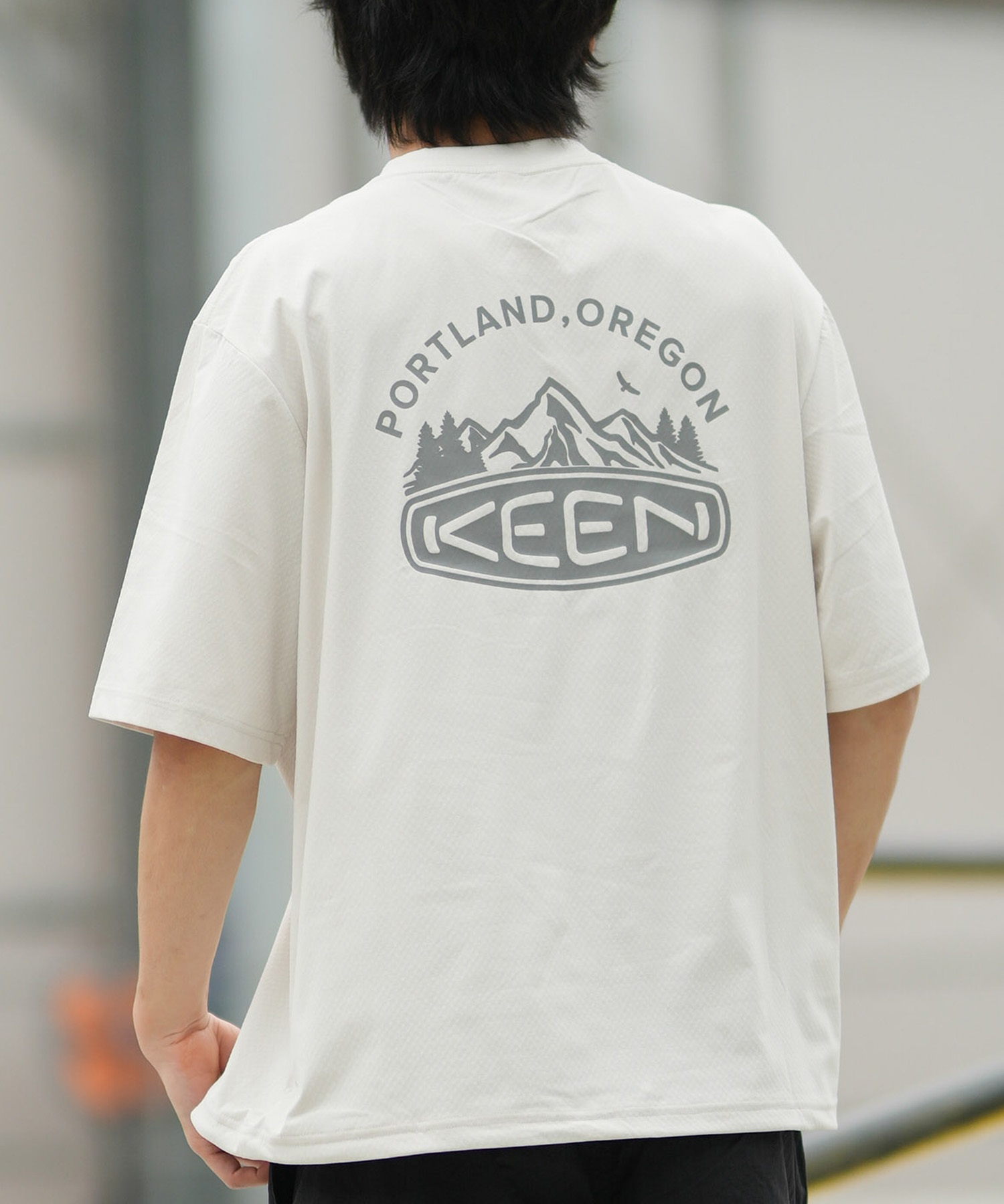KEEN キーン 半袖 Tシャツ メンズ ロゴ バックプリント 裾ドローコード