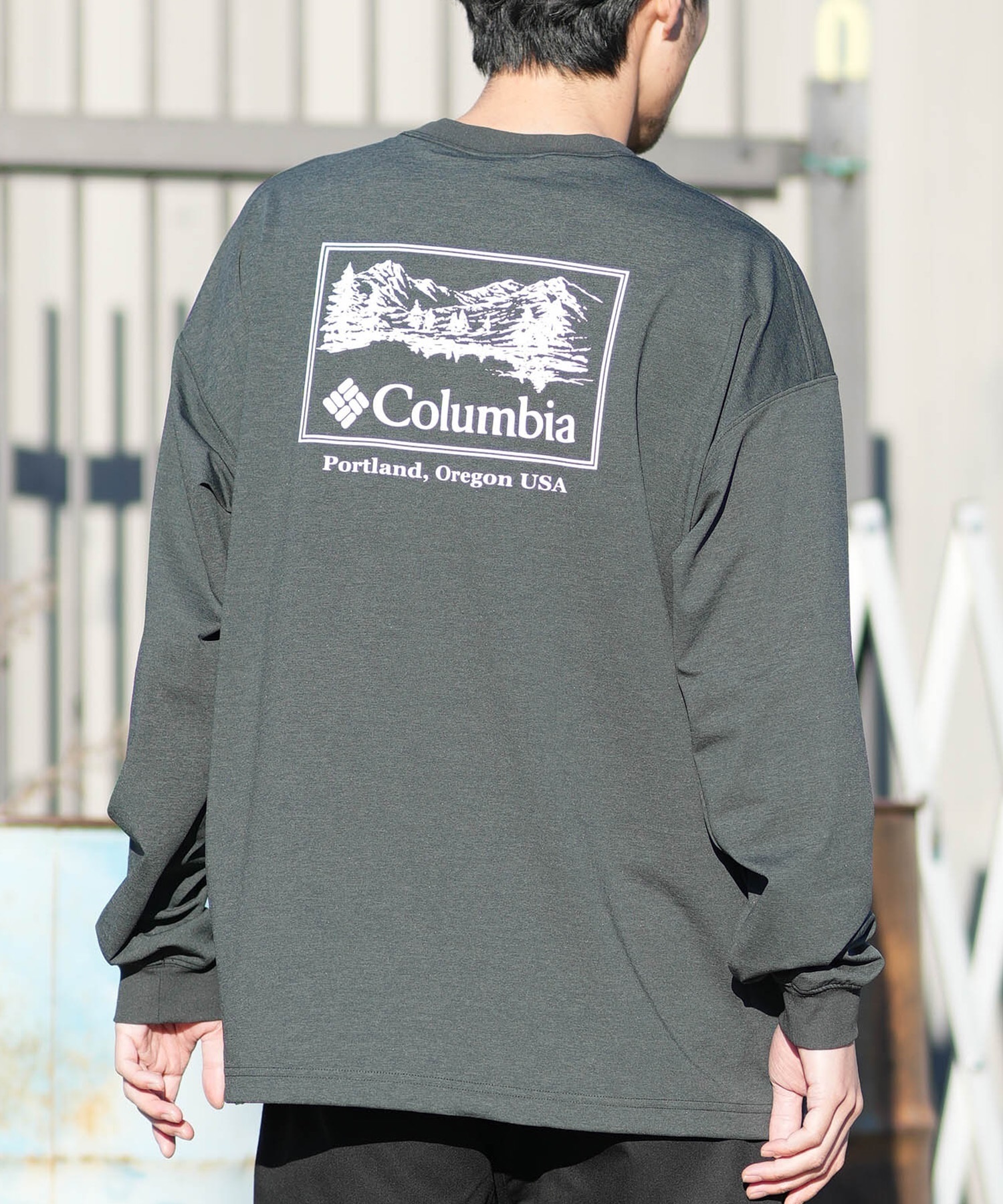 Columbia コロンビア 長袖 Tシャツ ロンT メンズ バックプリント 吸湿