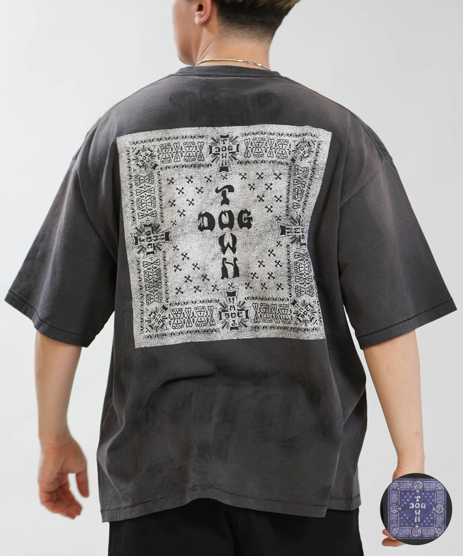 【美品】DOGTOWN ドッグタウン ドラゴンプリント メッシュ y2k DOGTOWN ドッグタウン 半袖 Tシャツ メンズ バックプリント バンダナ