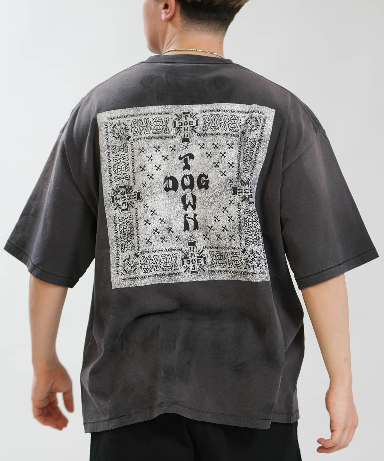 DOGTOWN ドッグタウン 半袖 Tシャツ メンズ バックプリント バンダナ