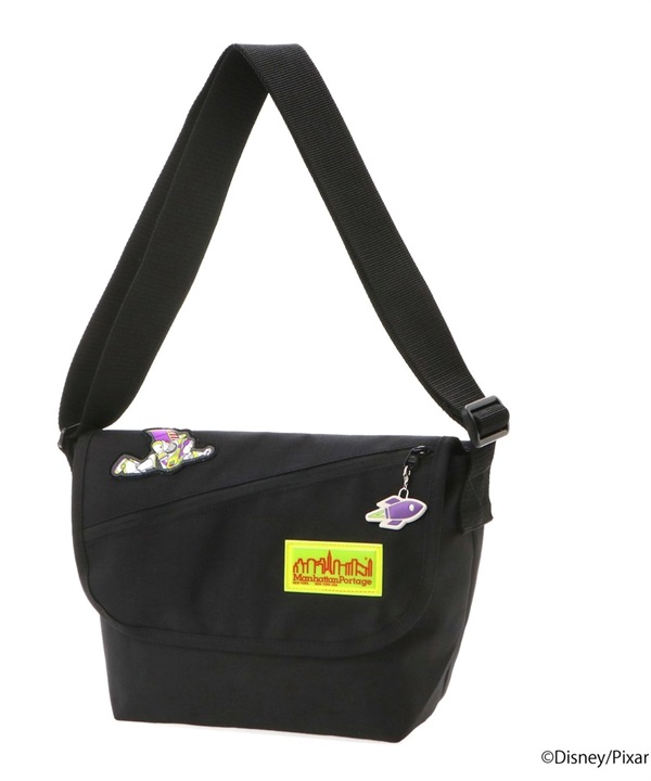 Manhattan Portage ショルダーバッグ トイ・ストーリー Nylon Messenger Bag SM TOY STORY BUZZ LIGHTYEAR MP1605FZPTOYBZ