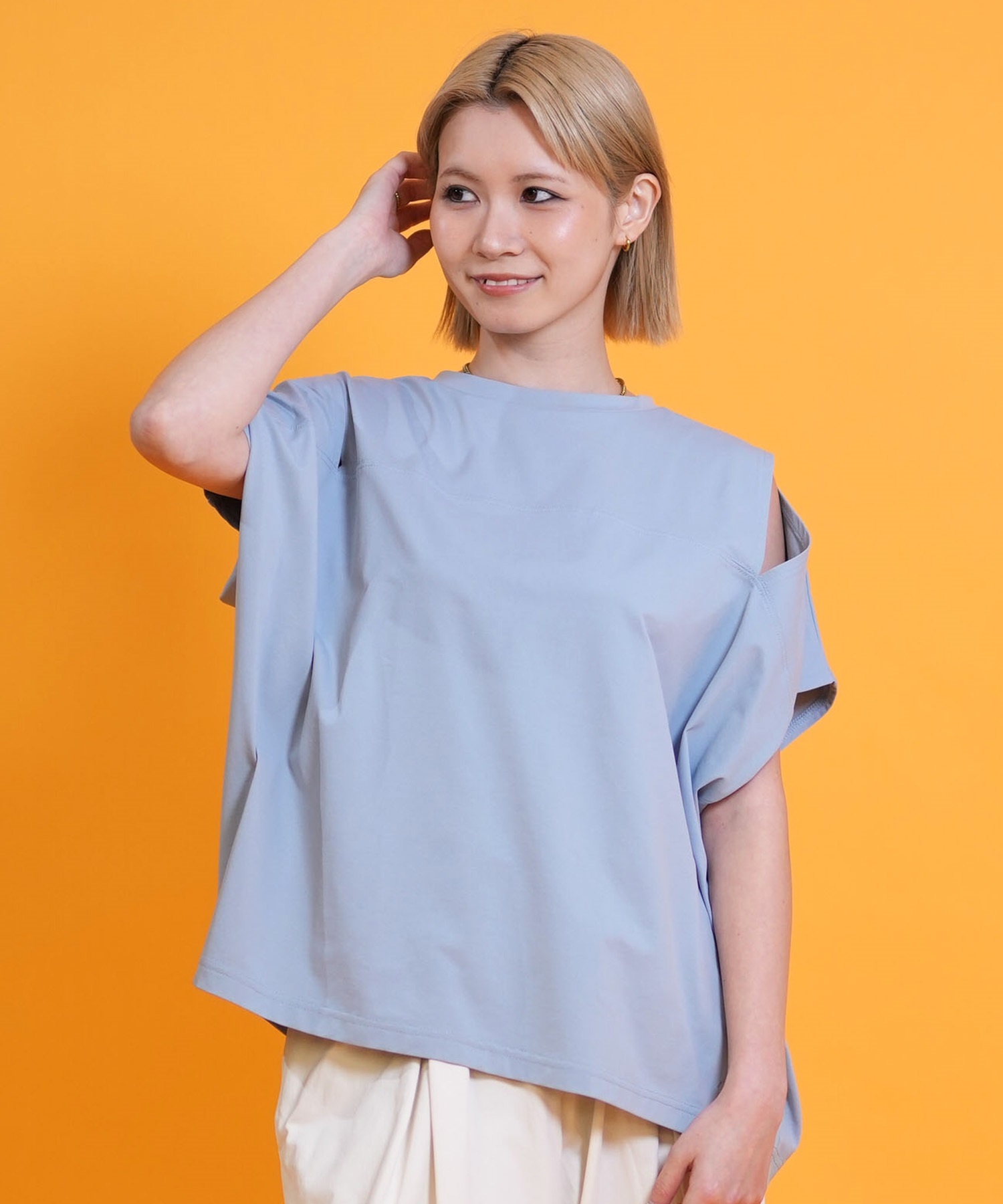 Ungrid アングリッド 半袖 Tシャツ レディース ショルダースリット