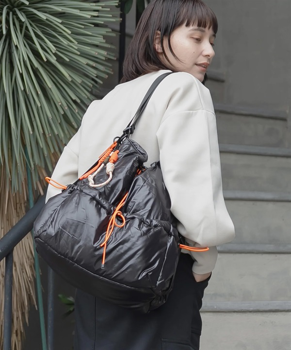KiU キウ バックパック リュック 16L 2way ショルダーバッグ ナップサック 撥水 パフィー2WAYショルダー&ナップサック ブラック K580-900