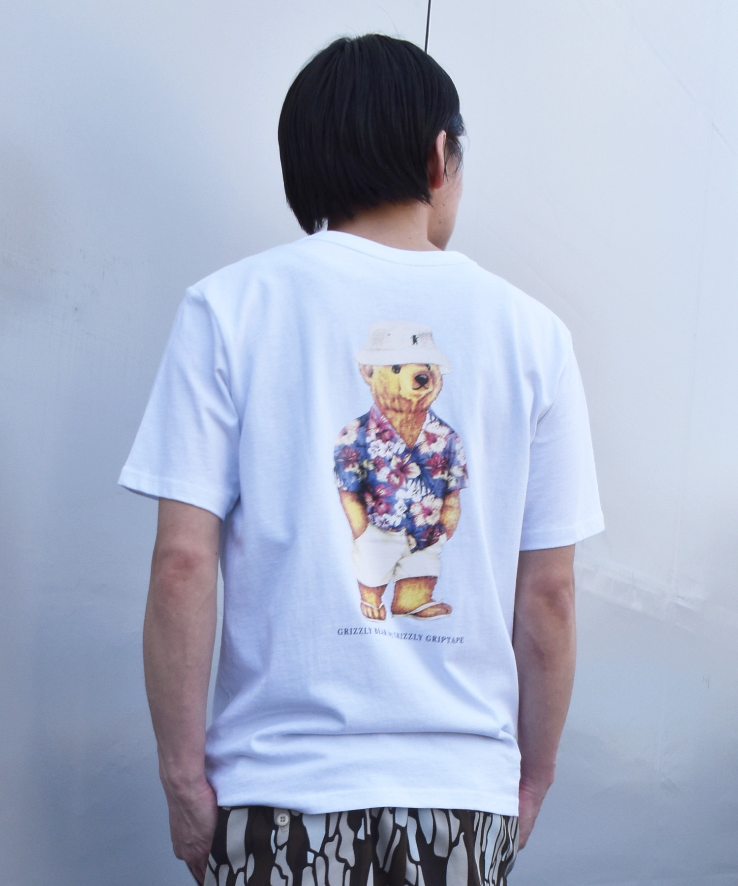 GRIZZLY グリズリー 半袖 Tシャツ メンズ バックプリント HOLIADAY